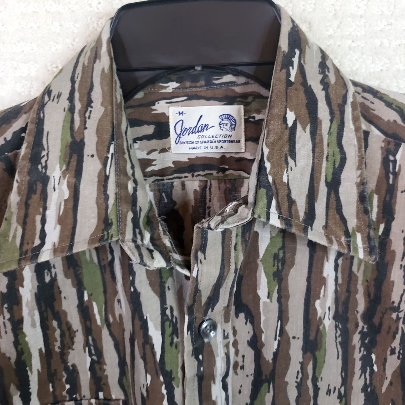 Jordan Brand VINTAGE Jordan Collection Shirt Mens M Trebark Camo Long Sleeve Button USA Made Size US M / EU 48-50 / 2 - 5 Thumbnail