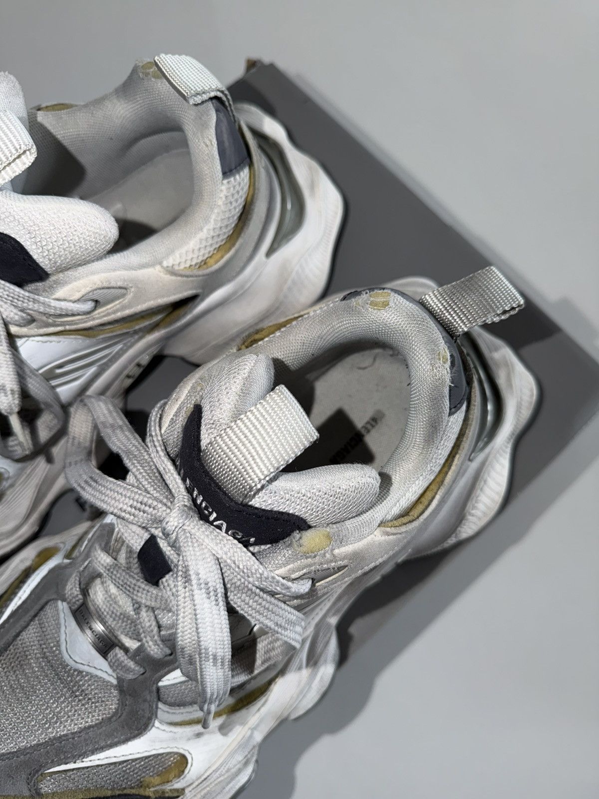 Balenciaga BALENCIAGA DEMNA CARGO SNEAKERS SIZE 40 Size US 7 / EU 40 - 8 Thumbnail