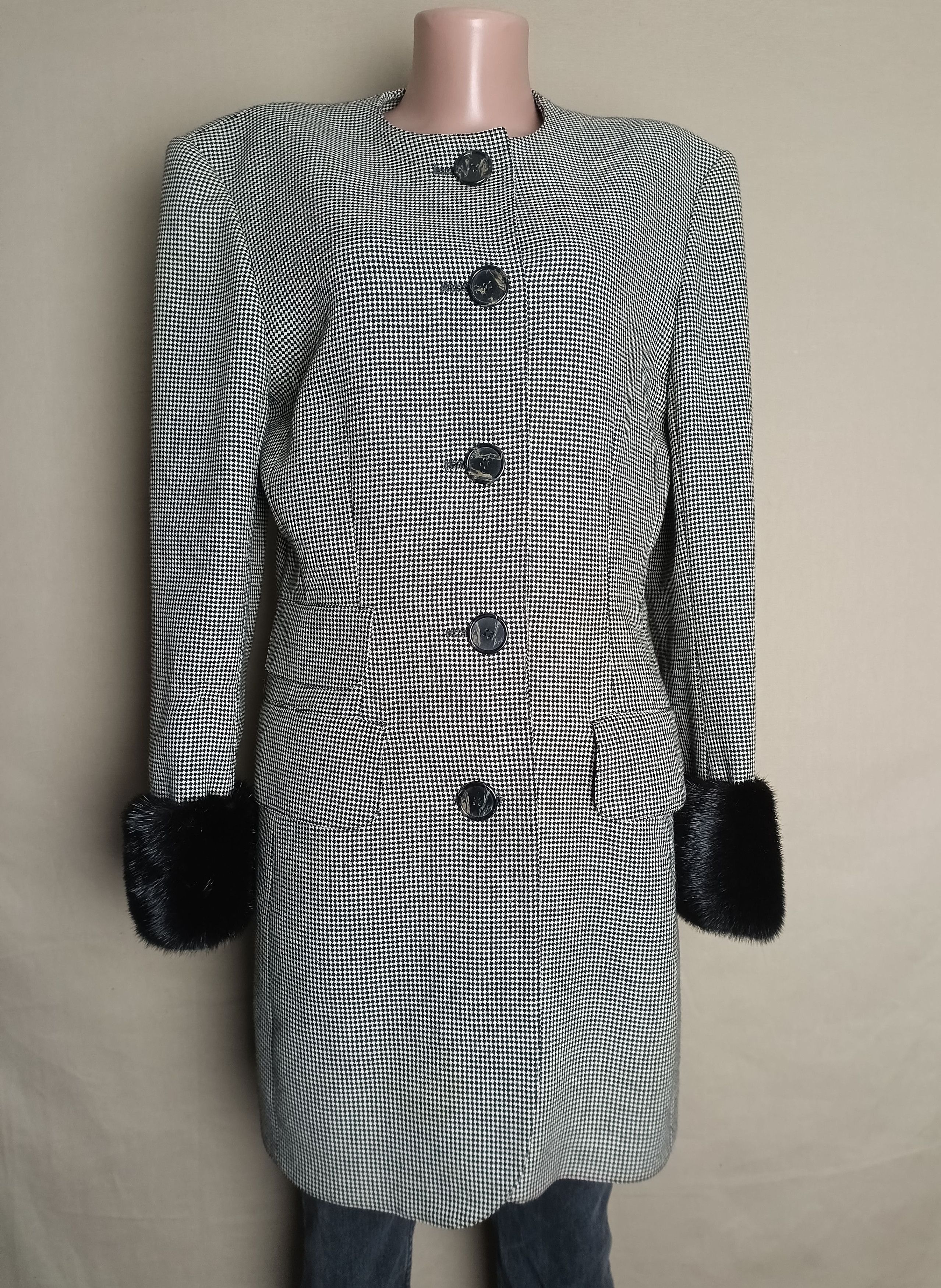 AKRIS Wool Grey Check Jacket Coat Fur Trim EU38 US8