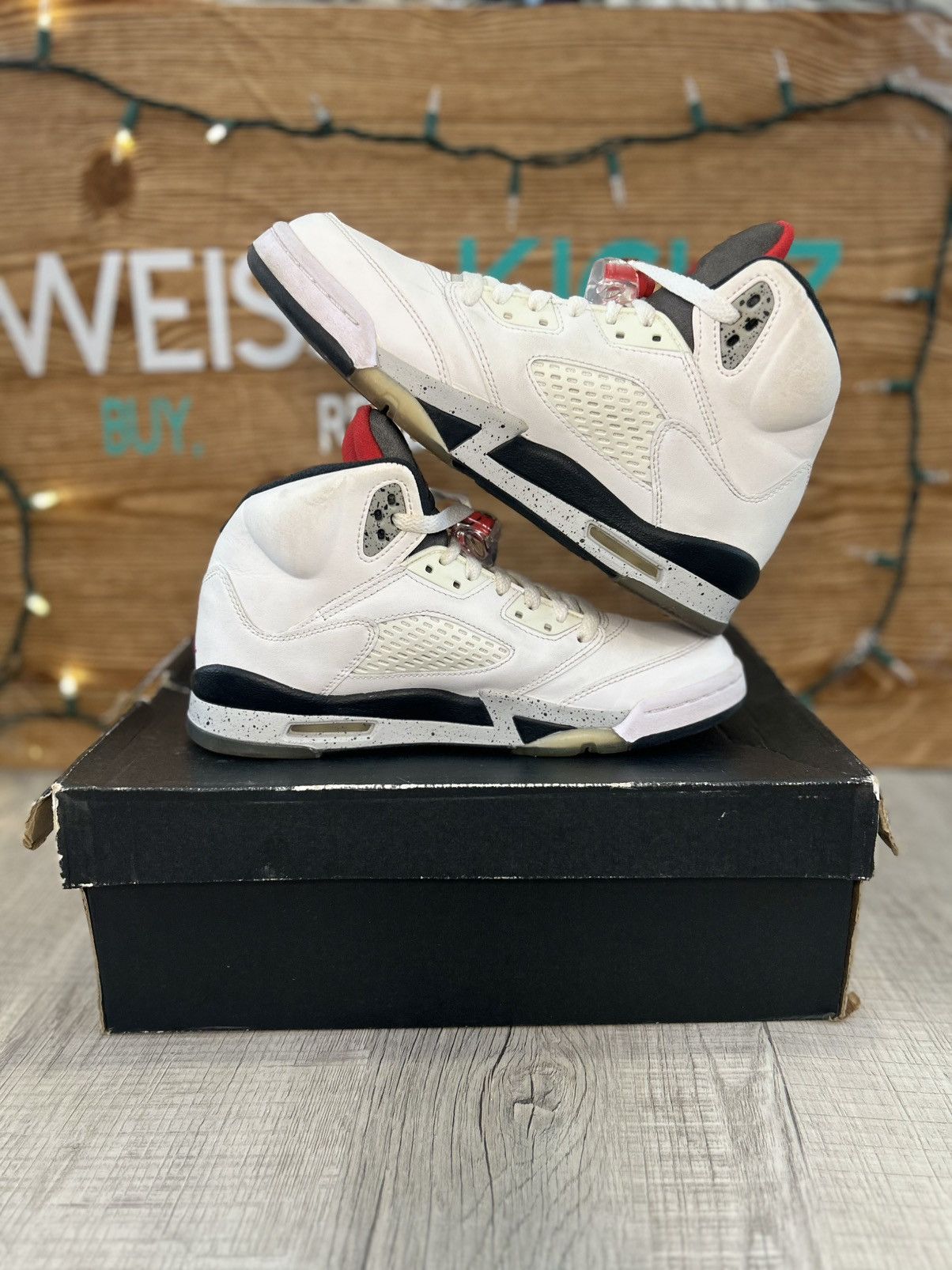Jordan Brand Jordan 5 white cement Size US 6.5 / EU 39-40 - 3 Thumbnail