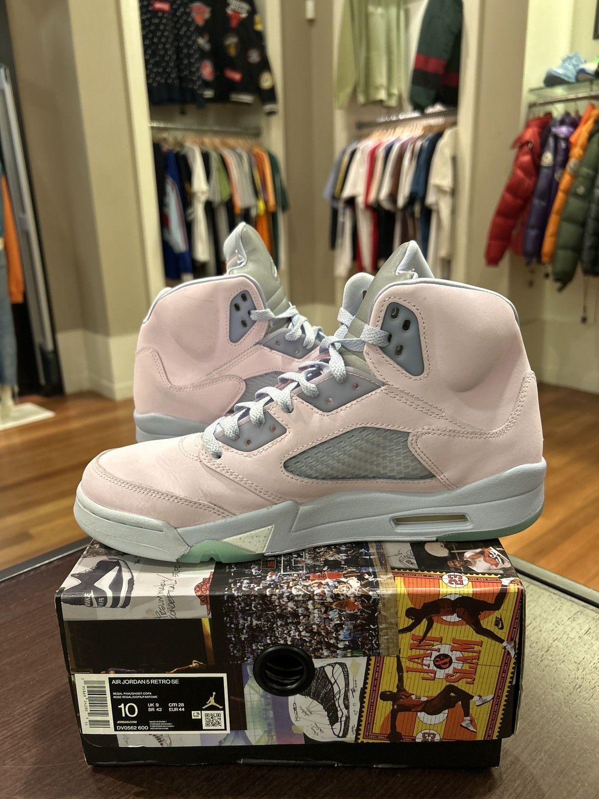 Jordan Brand Jordan 5 Retro Easter (2022) Size US 10 / EU 43 - 3 Thumbnail