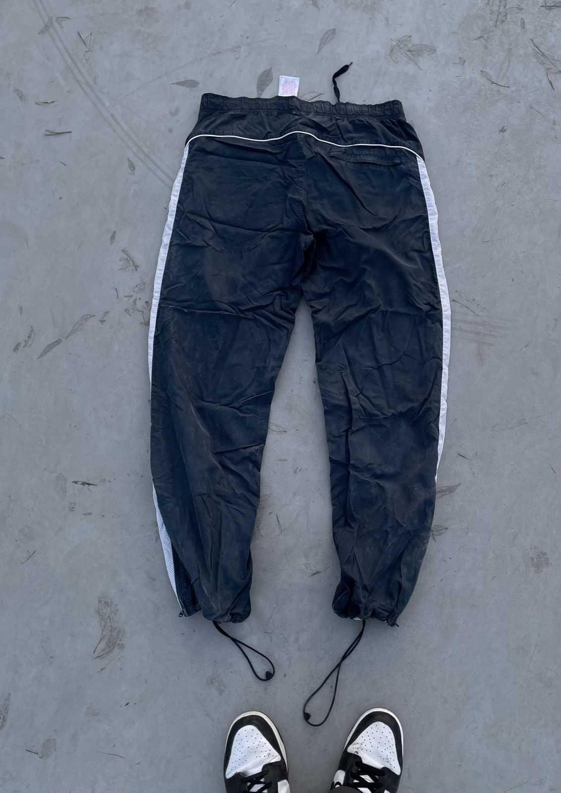 Nike Nike Vintage Dark Blue Nylon Track Pants Drill Y2K Size US 33 - 7 Thumbnail
