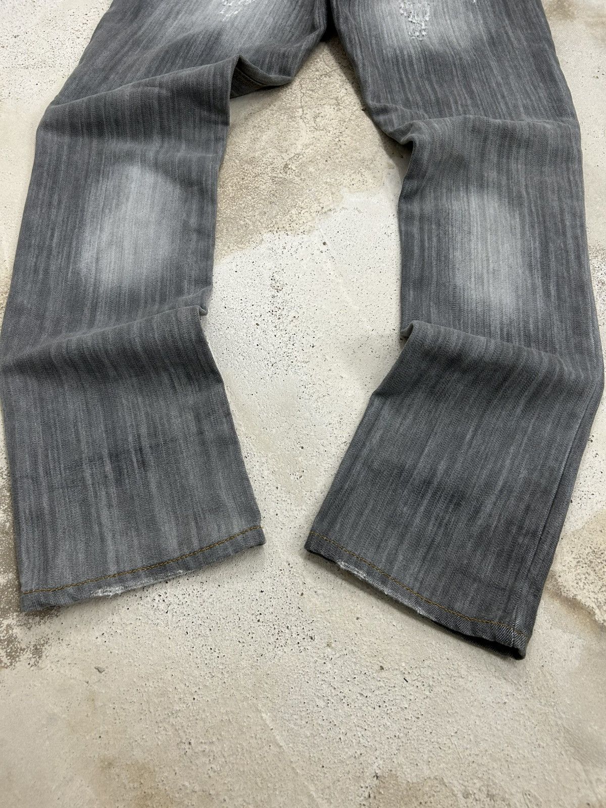 20471120 × Hysteric Glamour × Japanese Brand Industrial Revolution Grey Washed Distressed Studded Button Size US 32 / EU 48 - 13 Thumbnail
