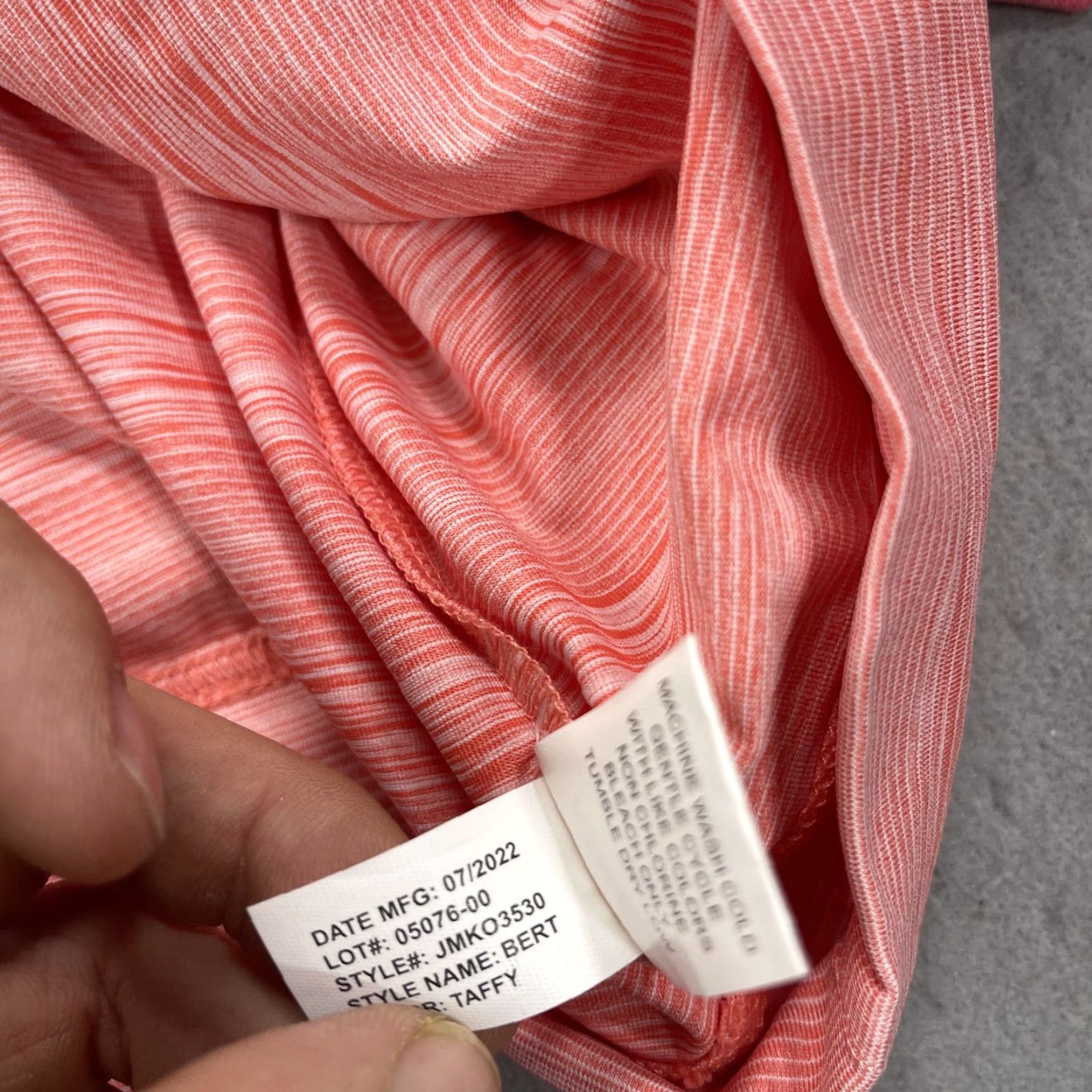 johnnie-O johnnie-O Jacket Mens M Pink 1/4 Zip Stretch Golf Striped Activewear Regular Fit Long Sleeve Size US M / EU 48-50 / 2 - 4 Thumbnail