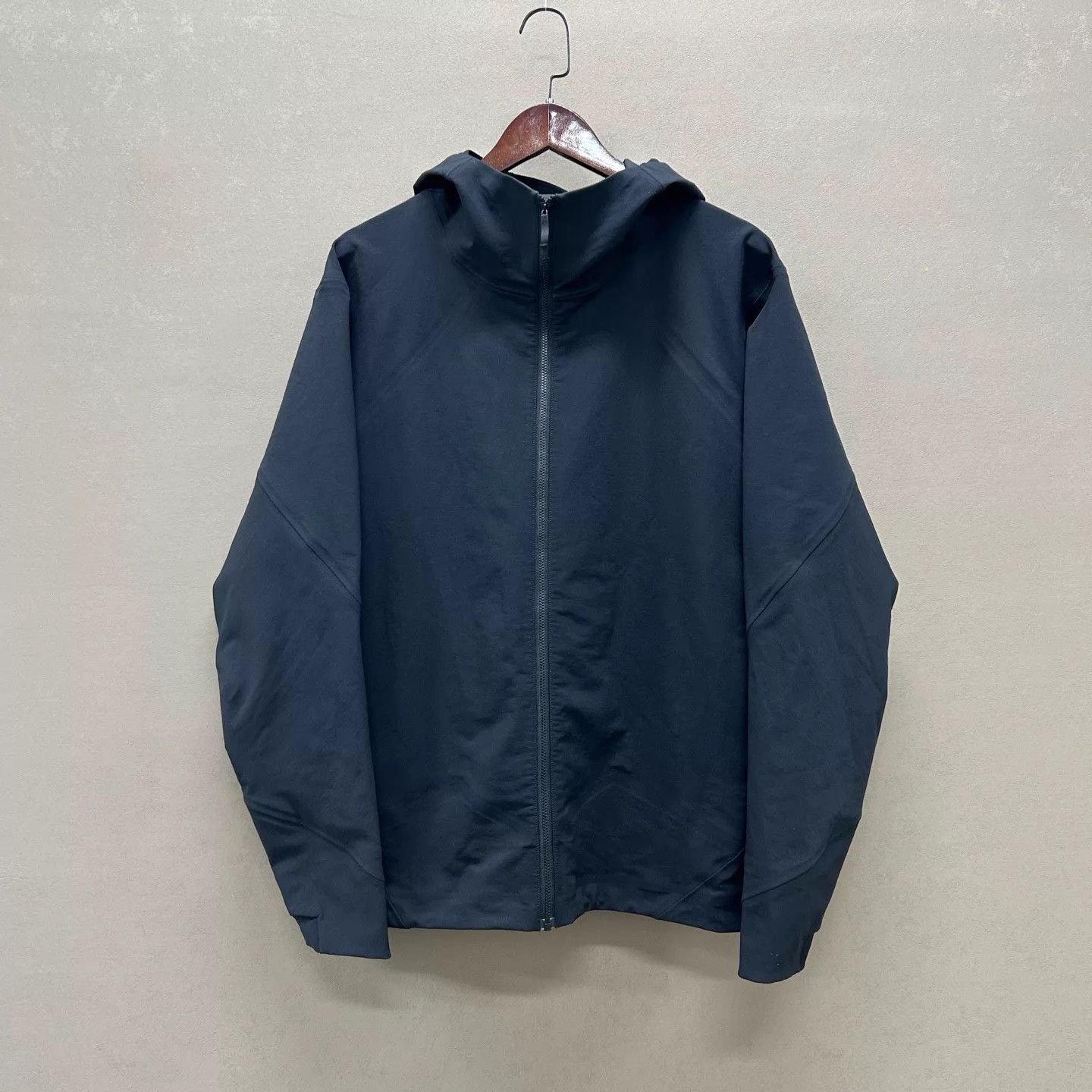 Arc'teryx ARCTERYX VEILANCE ISOGON MX Softshell Jacket 99 New L Size US L / EU 52-54 / 3 - 1 Thumbnail