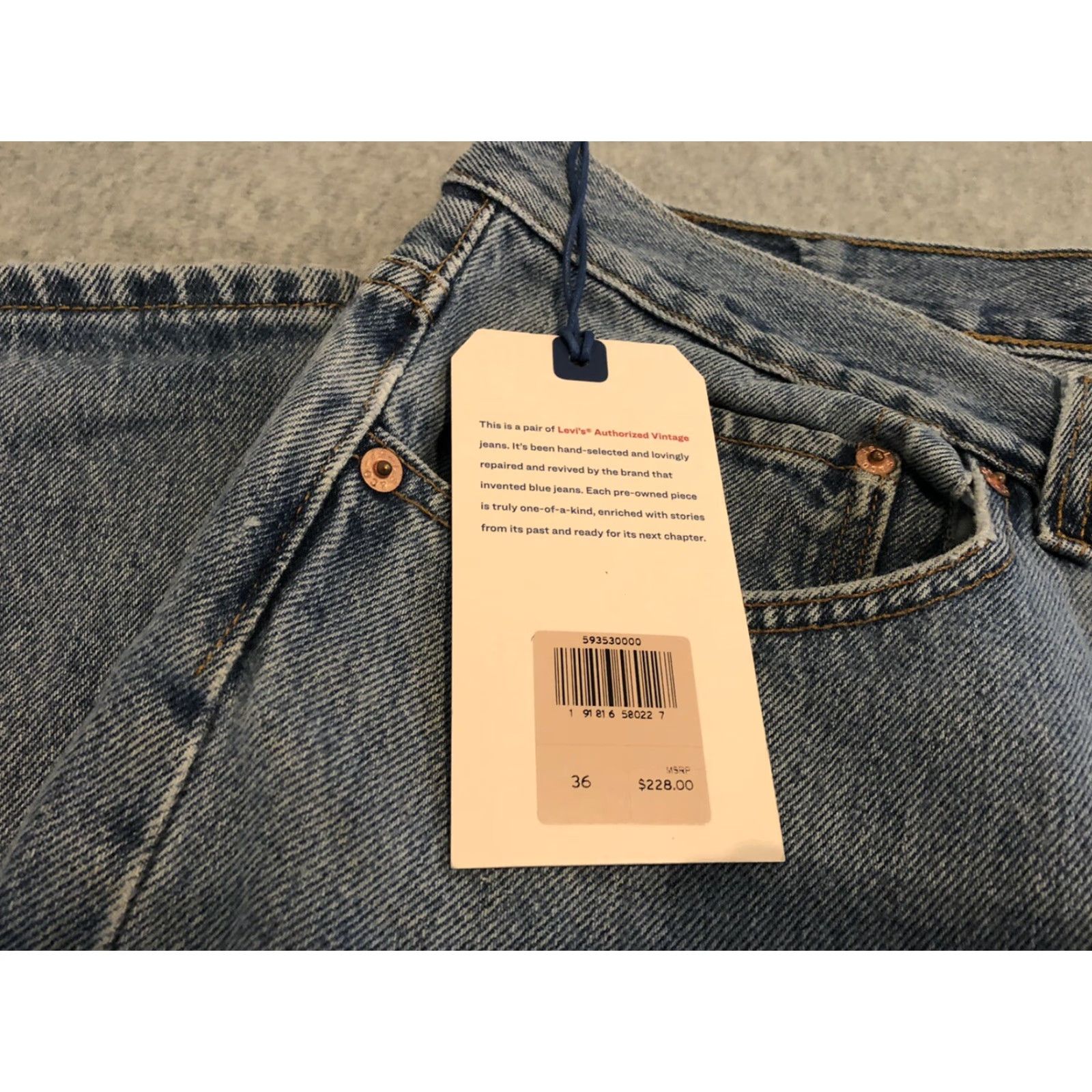 Levi's VINTAGE Levi's 501 Tapered Jeans USA Levis 501 Regular Denim Blue Men 35x33 NWT 28 Size US 35 - 3 Thumbnail