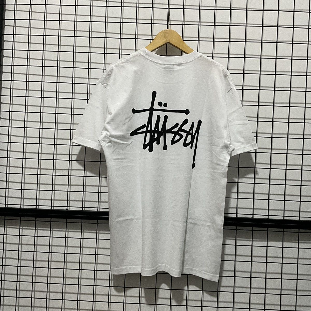 Stussy Stussy tee Size US L / EU 52-54 / 3 - 1 Thumbnail