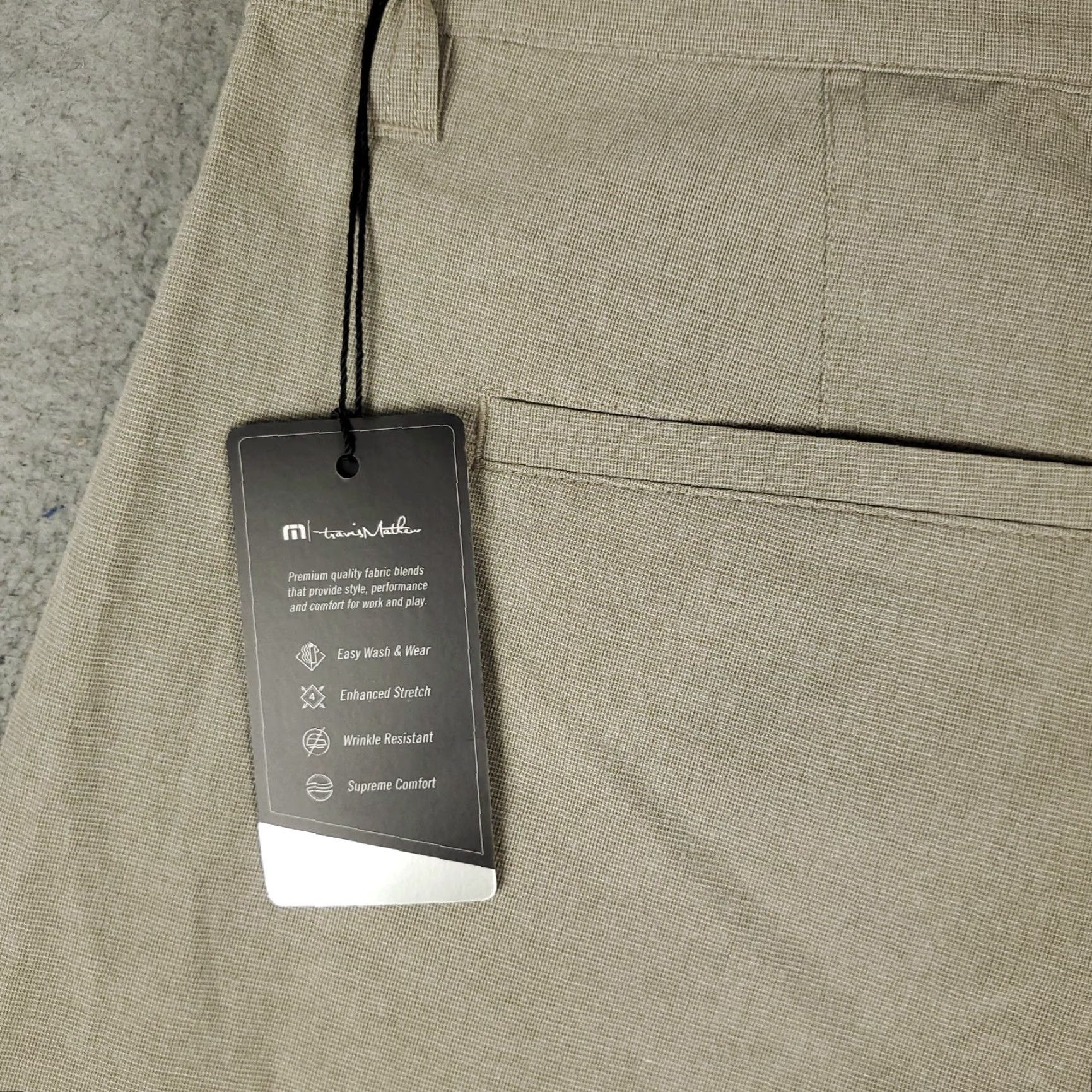 TravisMathew Travis Mathew Shorts Mens Size 42 Beige Golf Casual Flat Front Chino Stretch Pockets Inseam 10 in Size US 42 / EU 58 - 7 Thumbnail