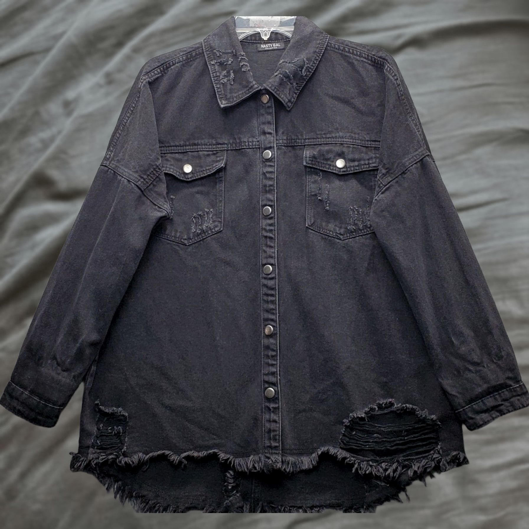 Nasty Gal Nasty Gal Grunge Distressed Shirt Shacket Womens S Black Denim Front Snap Shirt Shacket Size S Womens Size S / US 4 / IT 40 - 1 Thumbnail