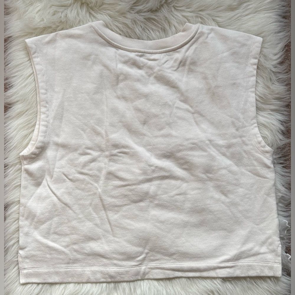 Anthropologie Anthropologie Floral Applique Knit Cotton Top Sleeveless Sw Size L / US 10 / IT 46 - 3 Thumbnail