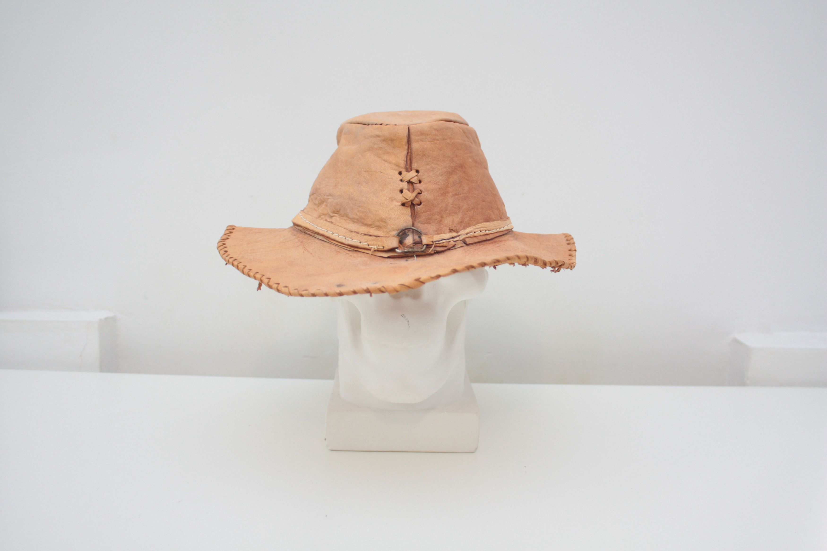 Cowboy Equipment Vintage Western CowBoy Leather Hat Size ONE SIZE - 2 Thumbnail