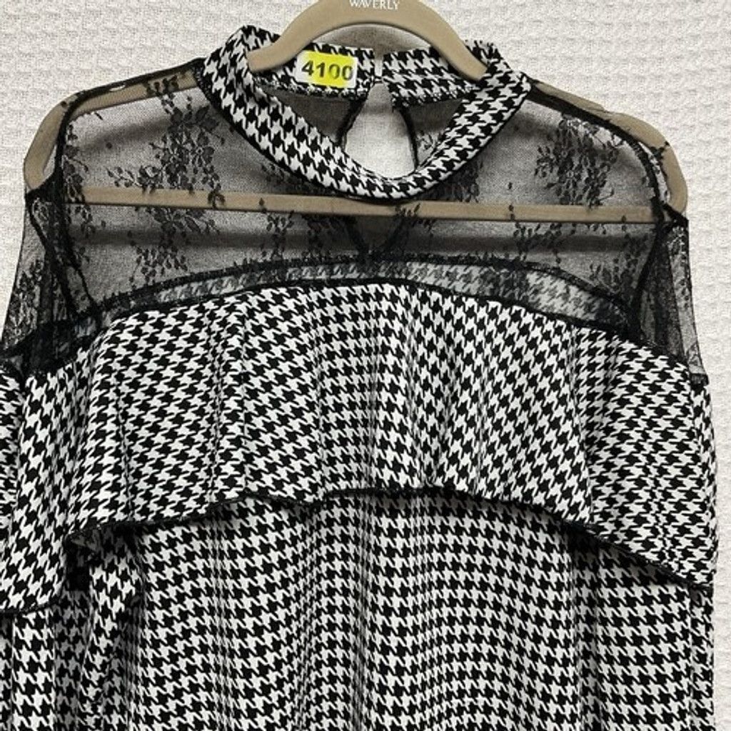 Shein Shein Curve Lace Shoulder High Neck Blouse Women 4XL Flawed Size 4XL / US 24-26 - 5 Thumbnail