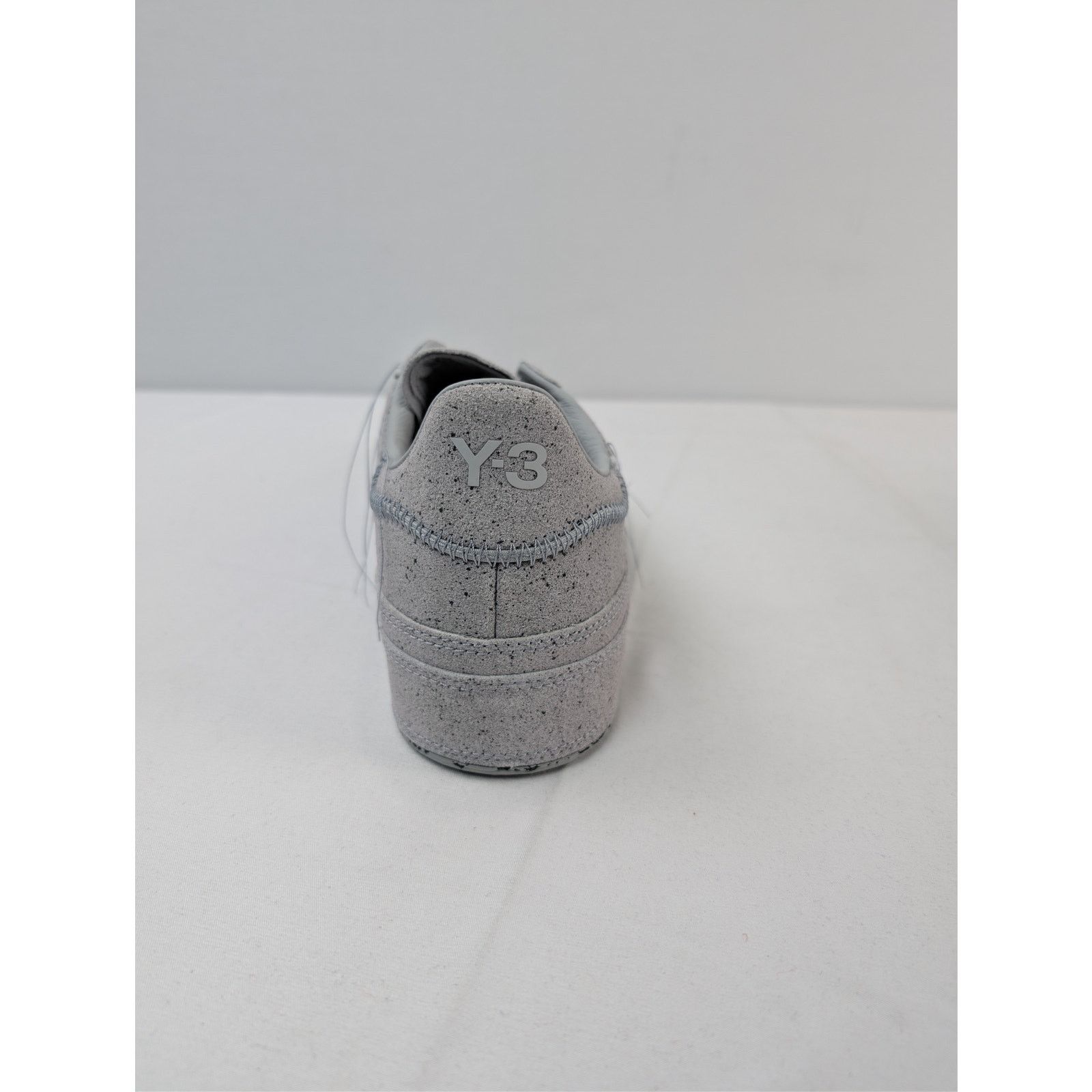 Y-3 o1rshd1 Gazelle Low-Top Sneakers in Gray Size US 8 / EU 41 - 17 Thumbnail