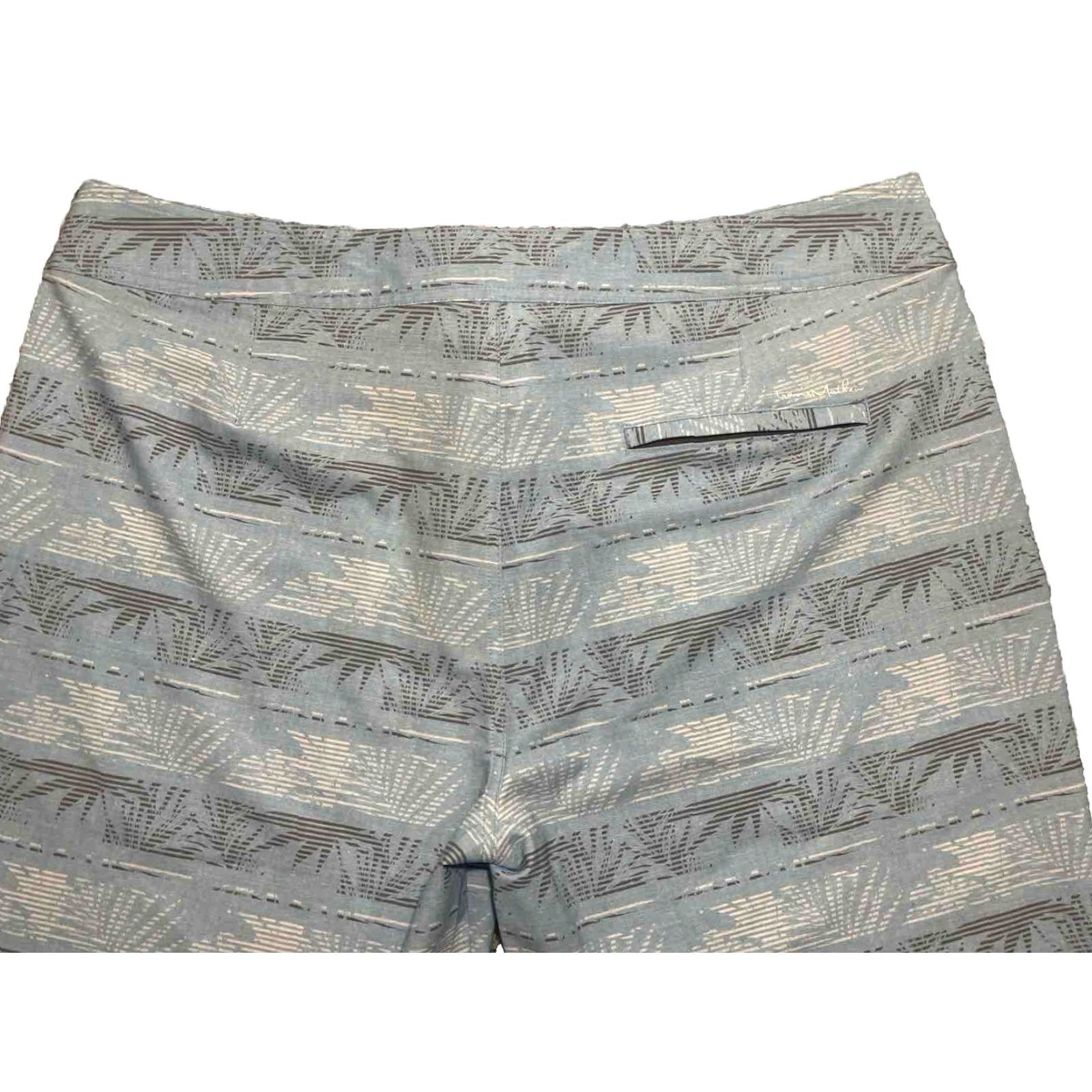 TravisMathew Travis Mathew Barnstormed BoardShort Bermuda 40 Men Inseam 9 Blue Heather Delphinium Floral Pattern Casual Size US 40 / EU 56 - 6 Thumbnail