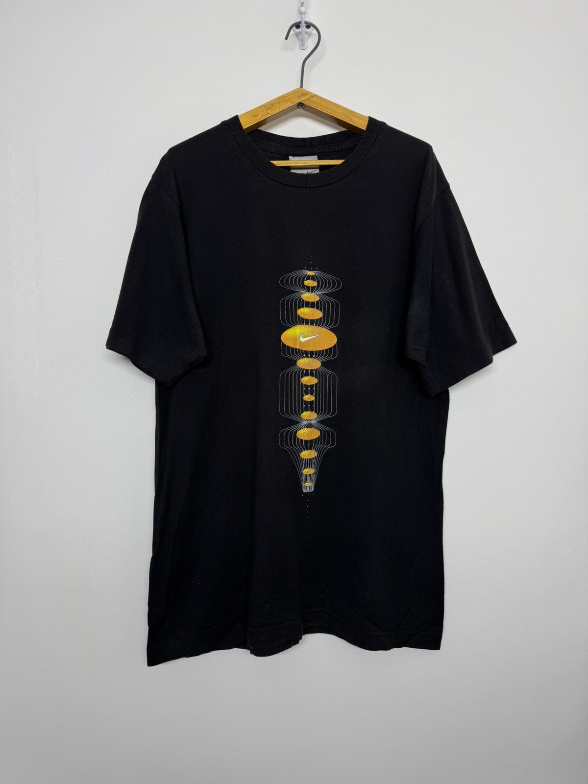 Nike Vintage Y2k Nike Big Logo Swoosh T-Shirt Size US S / EU 44-46 / 1 - 1 Thumbnail
