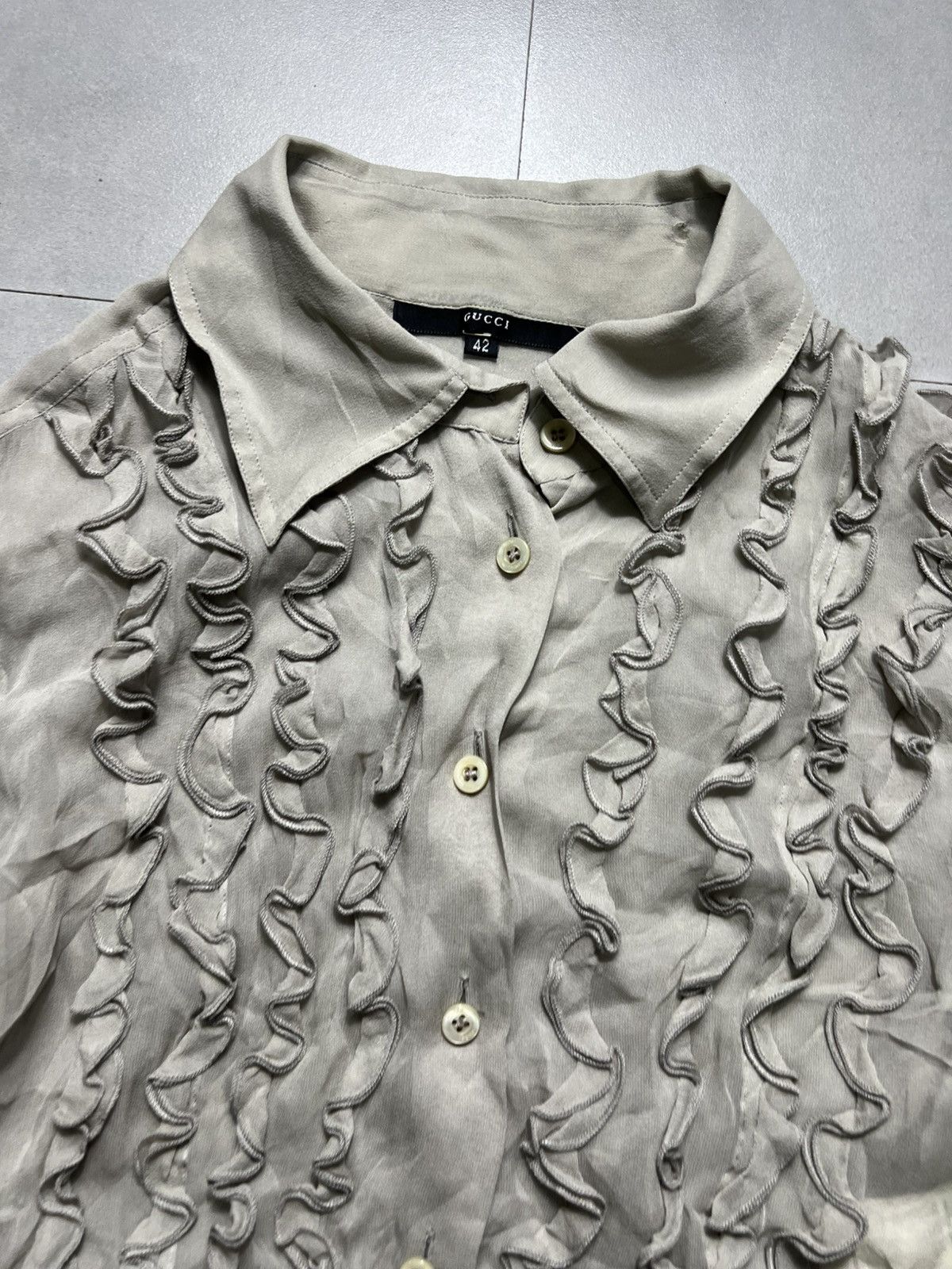 Gucci × Tom Ford Gucci - Tom Ford - S/S '99 Rufflled Sheer Daisy Fuentes Size M / US 6-8 / IT 42-44 - 5 Thumbnail