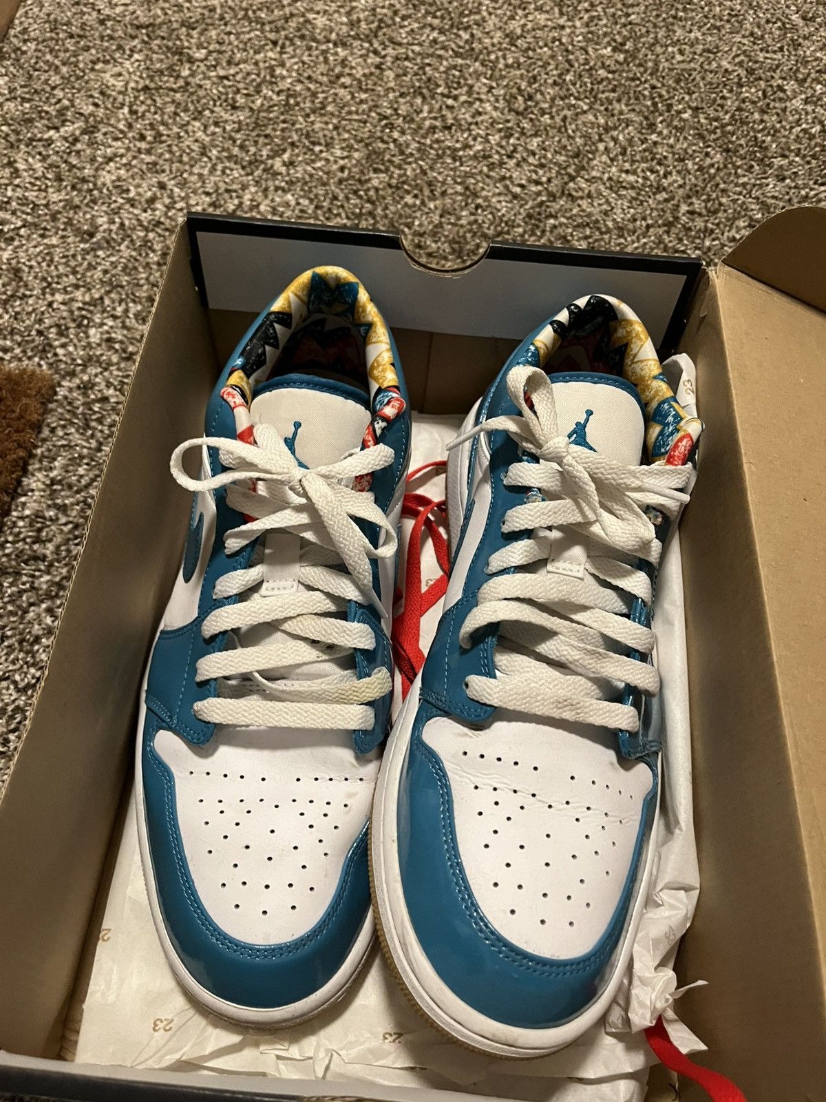 Jordan Brand Jordan 1 Low SE Barcelona Cyber Teal Size US 12 / EU 45 - 13 Thumbnail