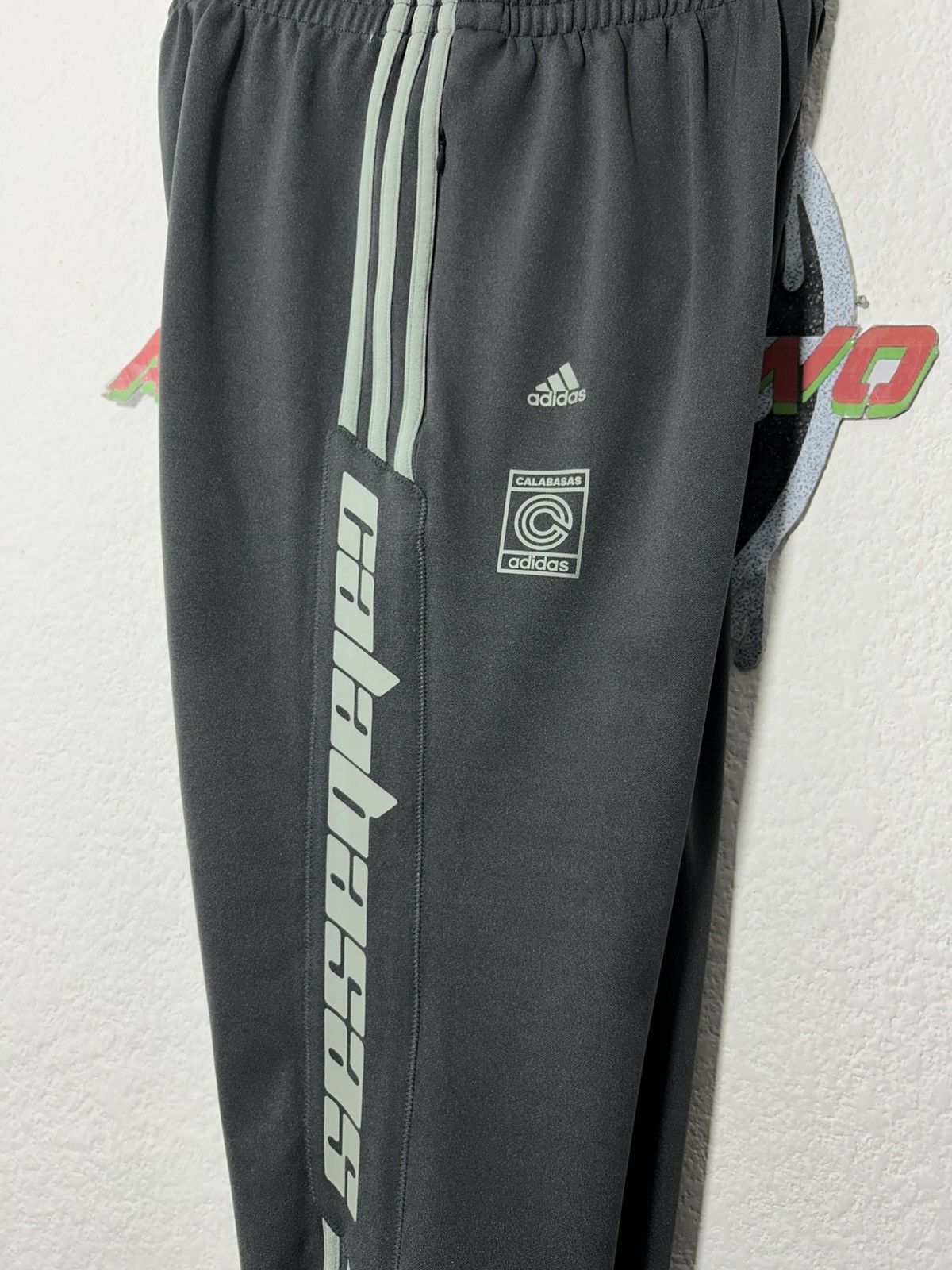 Adidas × Kanye West × Yeezy 2018 Adidas Yeezy Calabasas Track Pants Ink Size US 34 / EU 50 - 3 Thumbnail