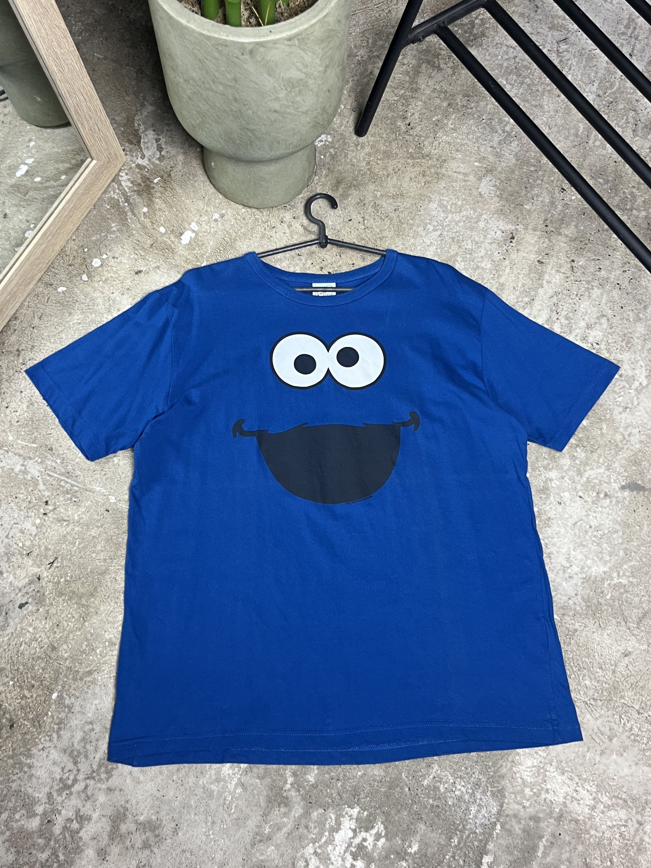 Cartoon Network 2007 SESAME STREET COOKIE MONSTER FACE GRAPHIC TEE - № 992 Size US XL / EU 56 / 4 - 1 Thumbnail