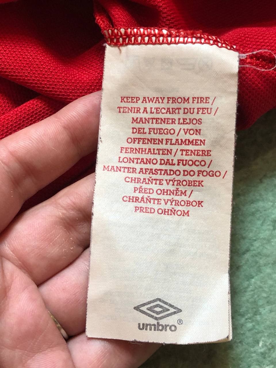 Umbro England Football 2010-2012 Team Jersey Umbro Men's Size XL Size US XL / EU 56 / 4 - 4 Thumbnail