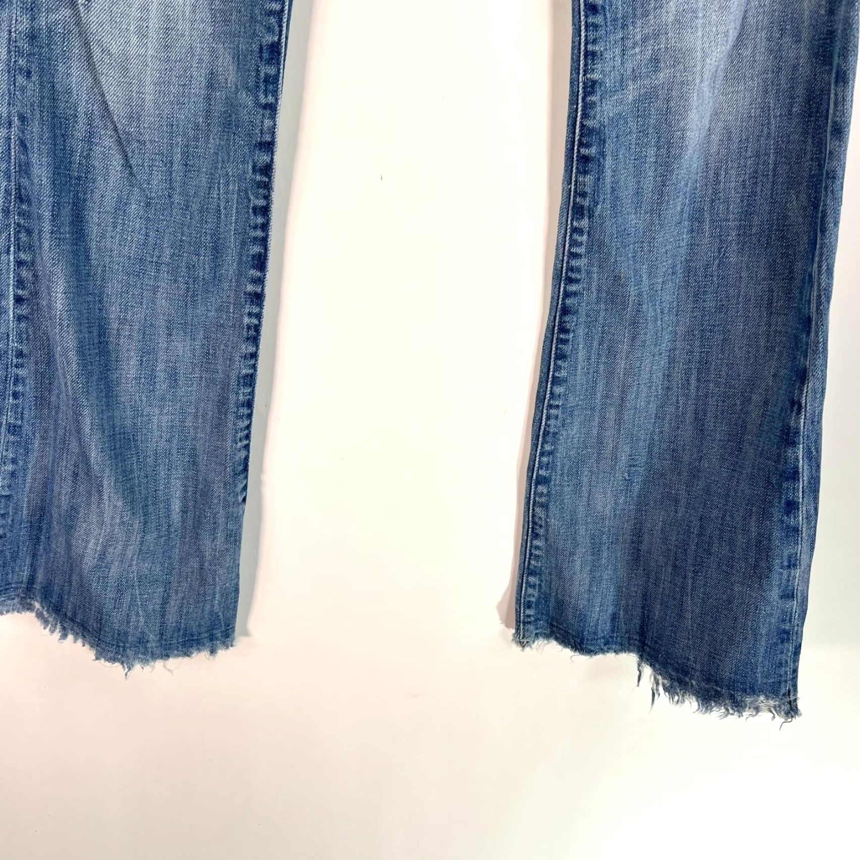 Vintage Chip & Pepper Womens Jeans Wide-Leg Distressed Denim 27 Blue 30X33 90s Bohemian Retro Distressed Zip Button Embroidered Cotton Blend Jeans Womens Size 27" / US 4 / IT 40 - 4 Thumbnail