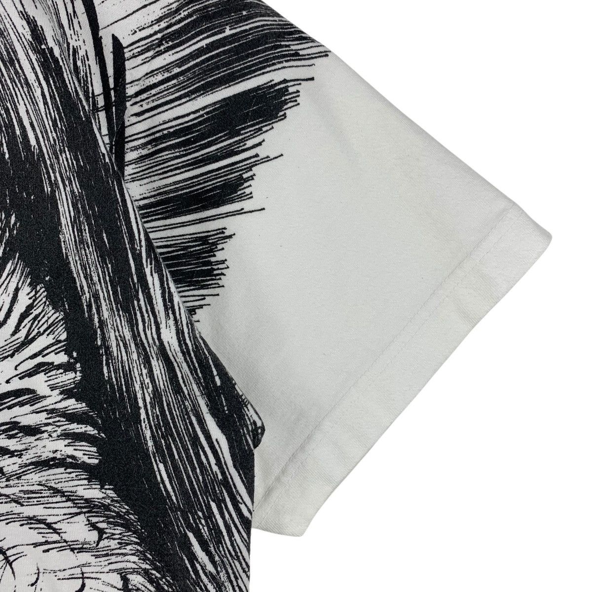 Anime × Japanese Brand Man F Gataro Crime and Punishment Yukari anime Tee Size US M / EU 48-50 / 2 - 7 Thumbnail