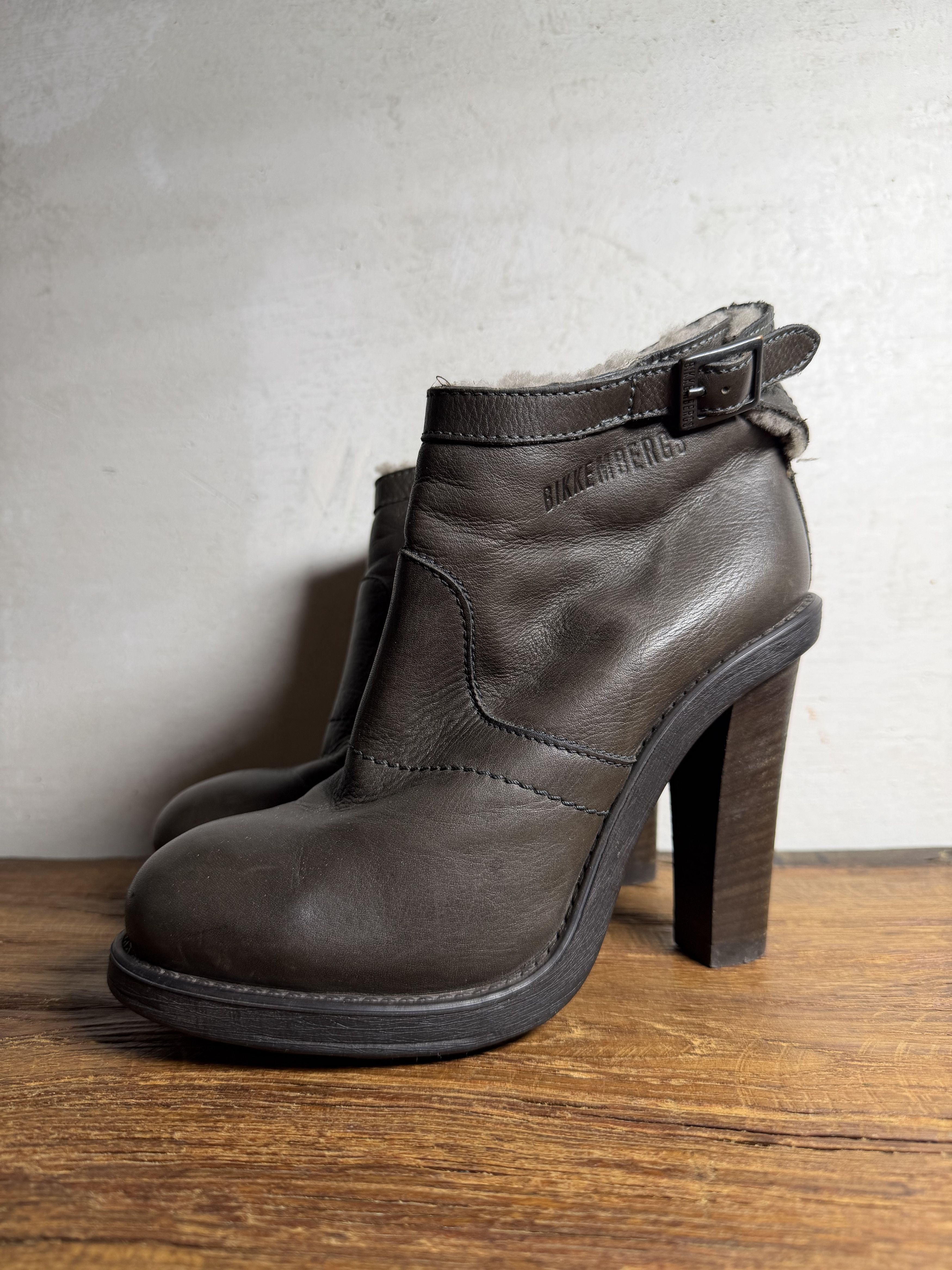 Dirk Bikkembergs Dirk Bikkembergs Soft Shearling Heeled Boots Size US 8 / IT 38 - 2 Thumbnail