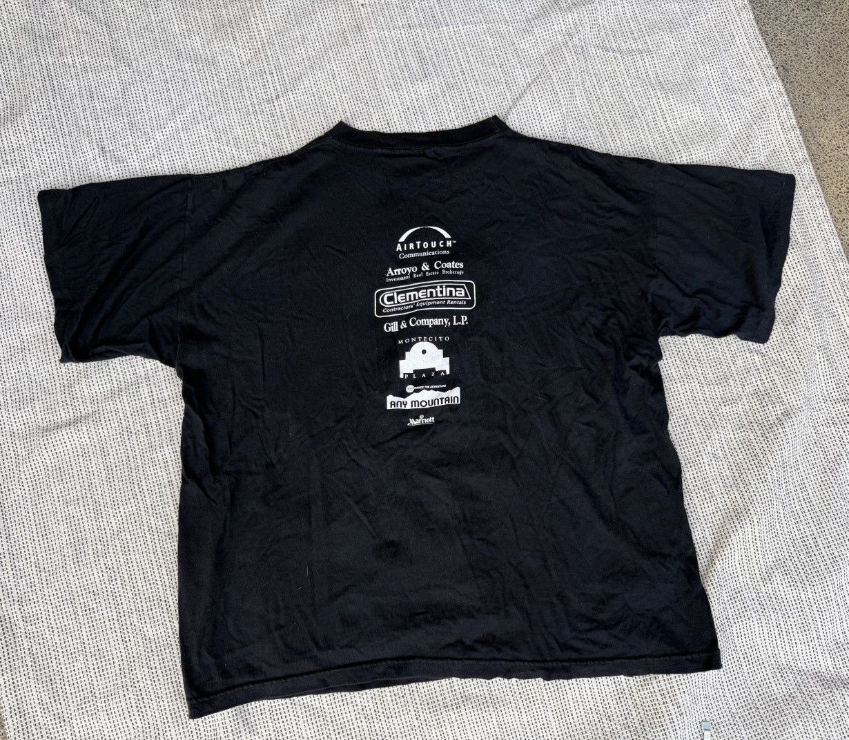 Vintage vintage running run to the heavens San Domenico school shirt Size US XL / EU 56 / 4 - 4 Thumbnail