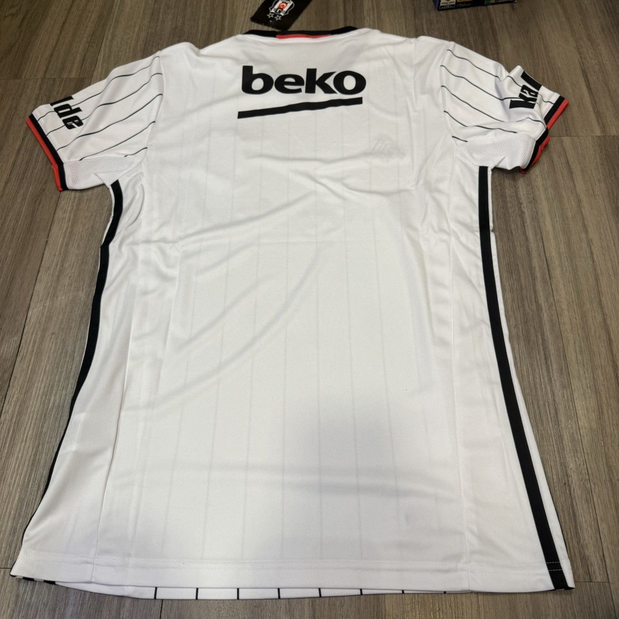 Adidas besiktas 16/17 away shirt (Bnwt) Size US S / EU 44-46 / 1 - 2 Thumbnail