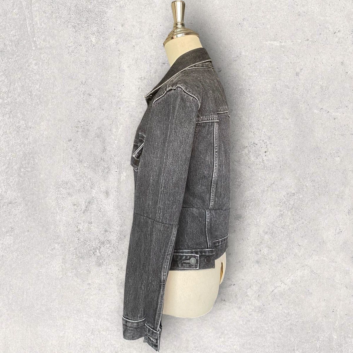 Levi's × Vetements Fall18 Deconstructed Denim Jacket Size S / US 4 / IT 40 - 4 Thumbnail