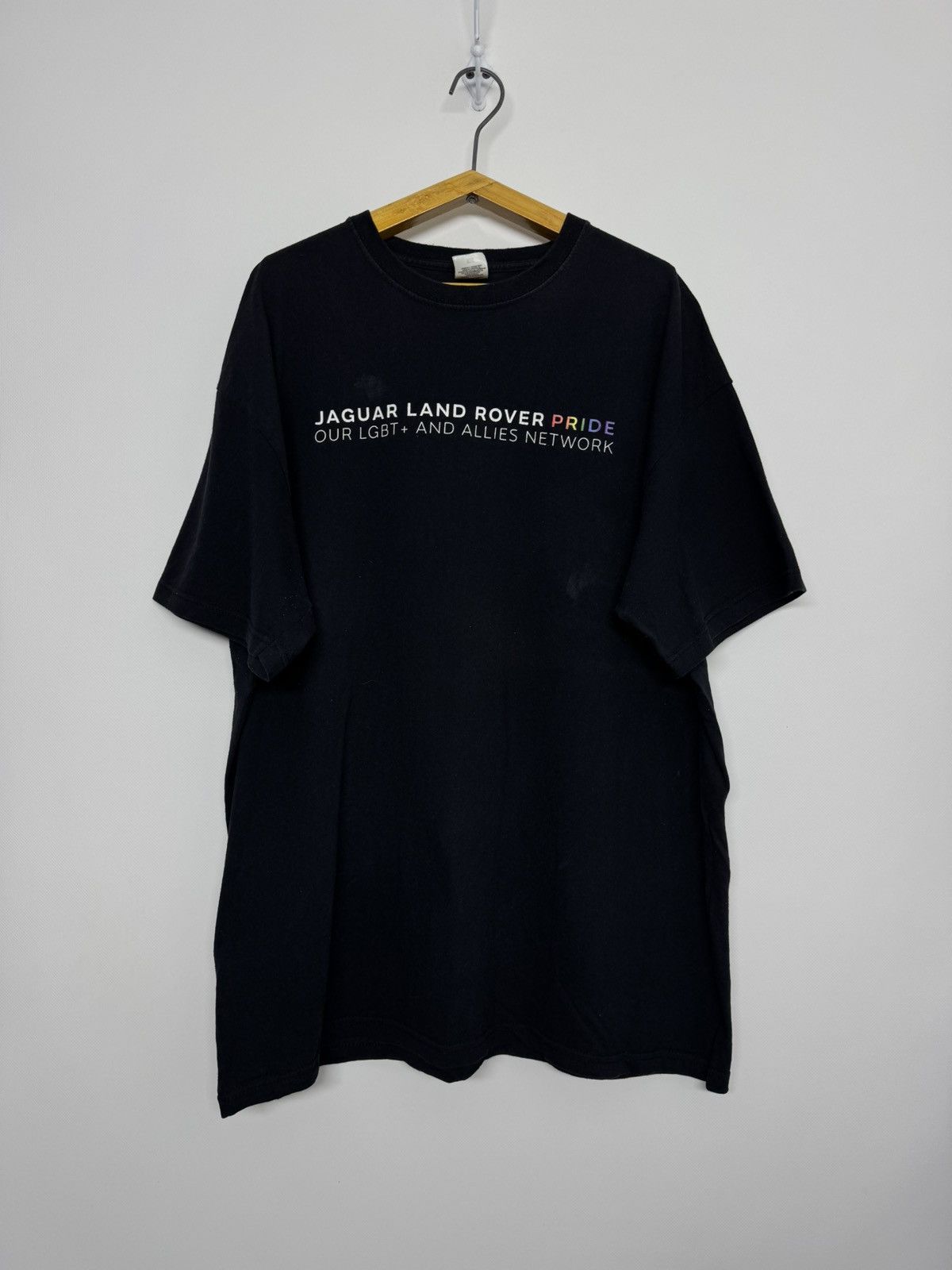 Fruit Of The Loom Jaguar Land Rover Brand T Shirt UK Short Sleeves LGBT Pride Size US XL / EU 56 / 4 - 1 Thumbnail