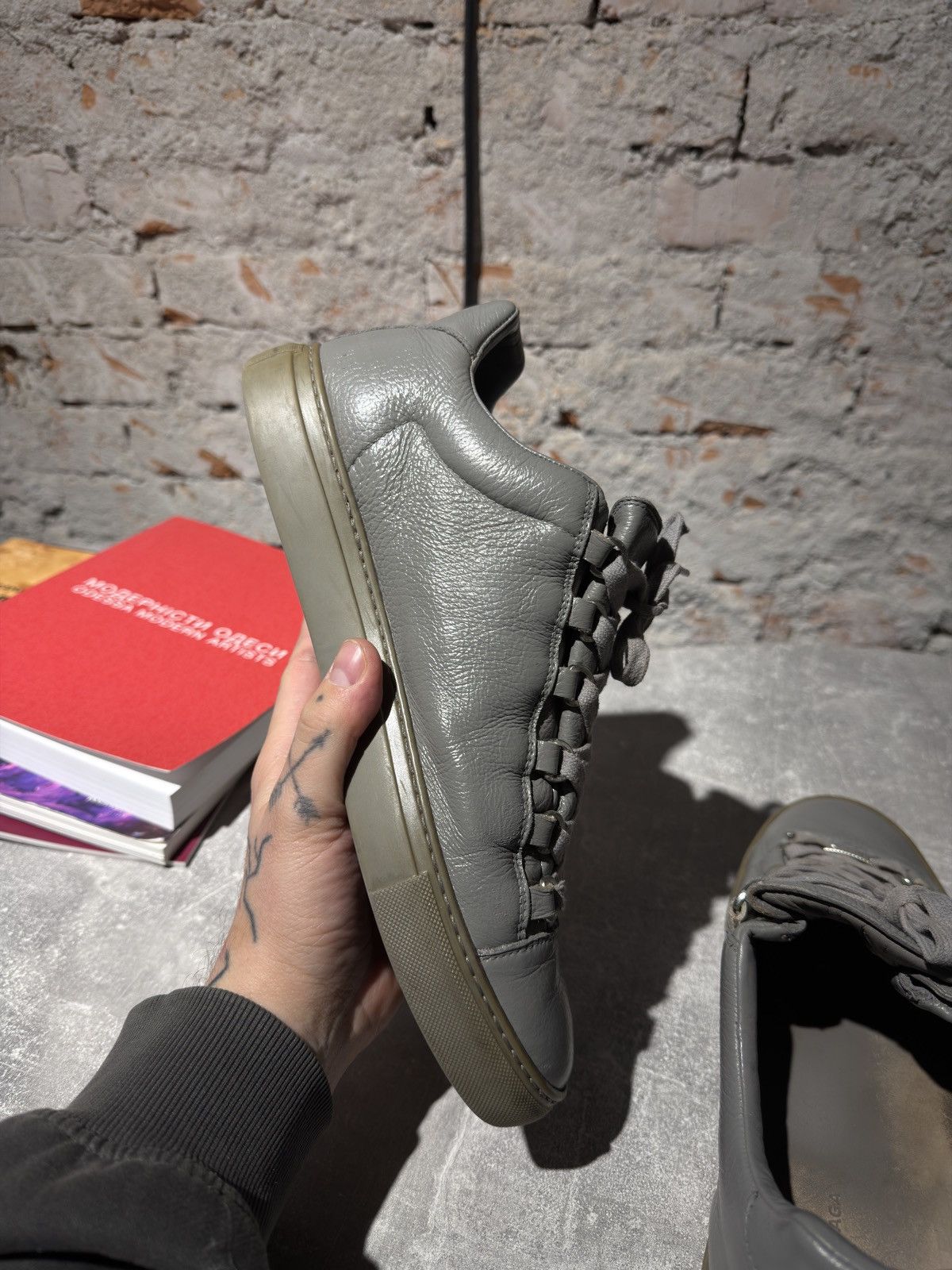 Balenciaga Balenciaga arena low top sneaker 42 Size US 9 / EU 42 - 9 Thumbnail