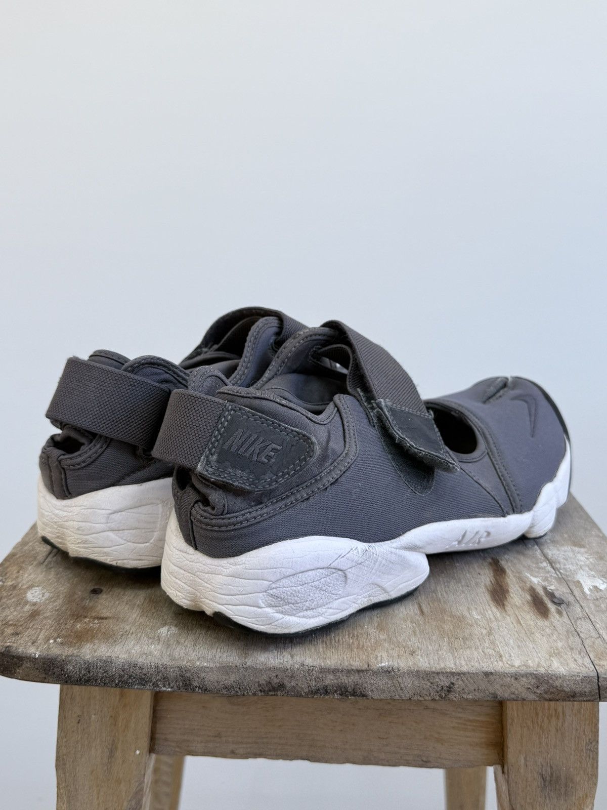 Nike Vintage Nike Rift Tabi Sneakers Japanese Style Size US 10 / EU 43 - 5 Thumbnail