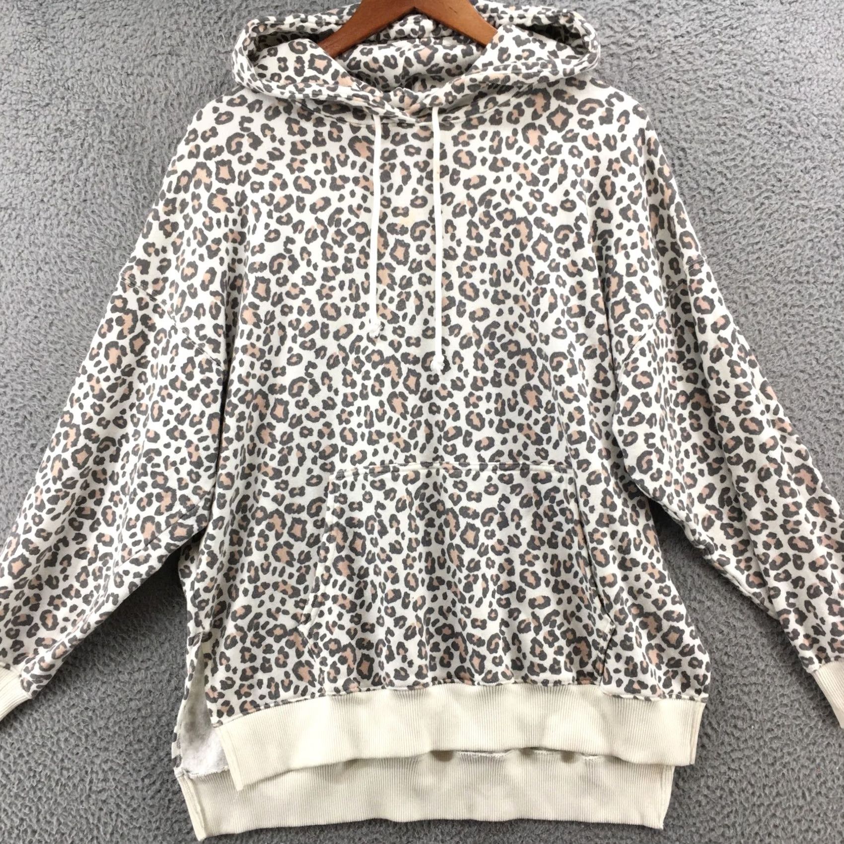 American Eagle Outfitters American Eagle Outfitters Hoodie Sweatshirt Womens S Beige Long Sleeve Animal Print Casual Size S / US 4 / IT 40 - 2 Thumbnail