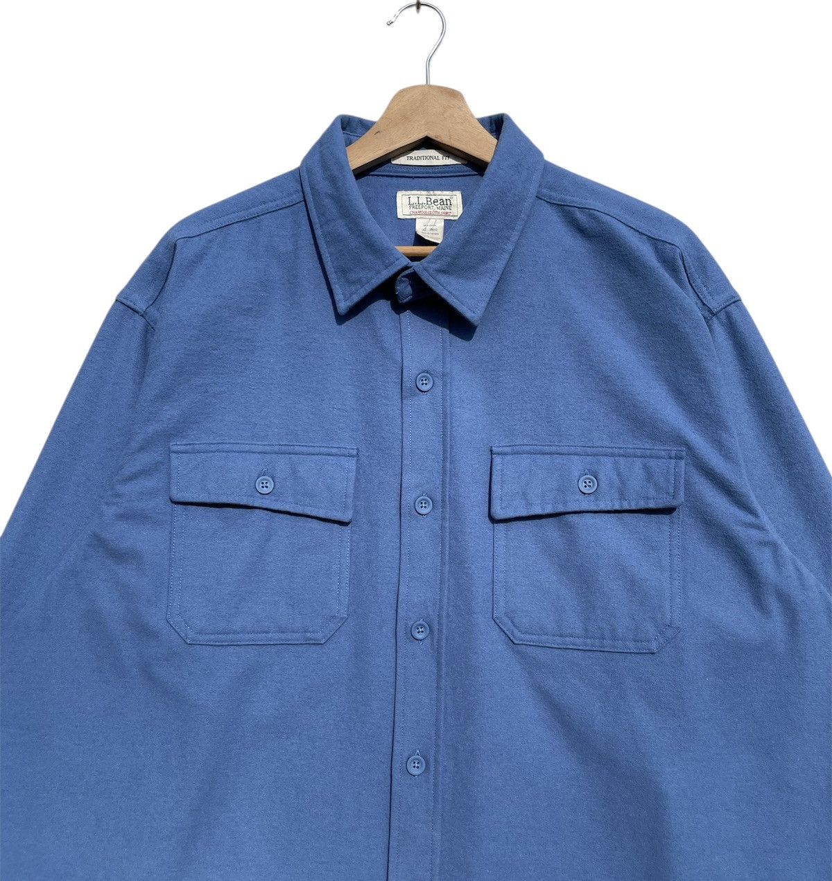 L.L. Bean RARE🔥 L.L Bean Men's Blue Chamois Cloth Button Down Shirt Size US XL / EU 56 / 4 - 4 Thumbnail
