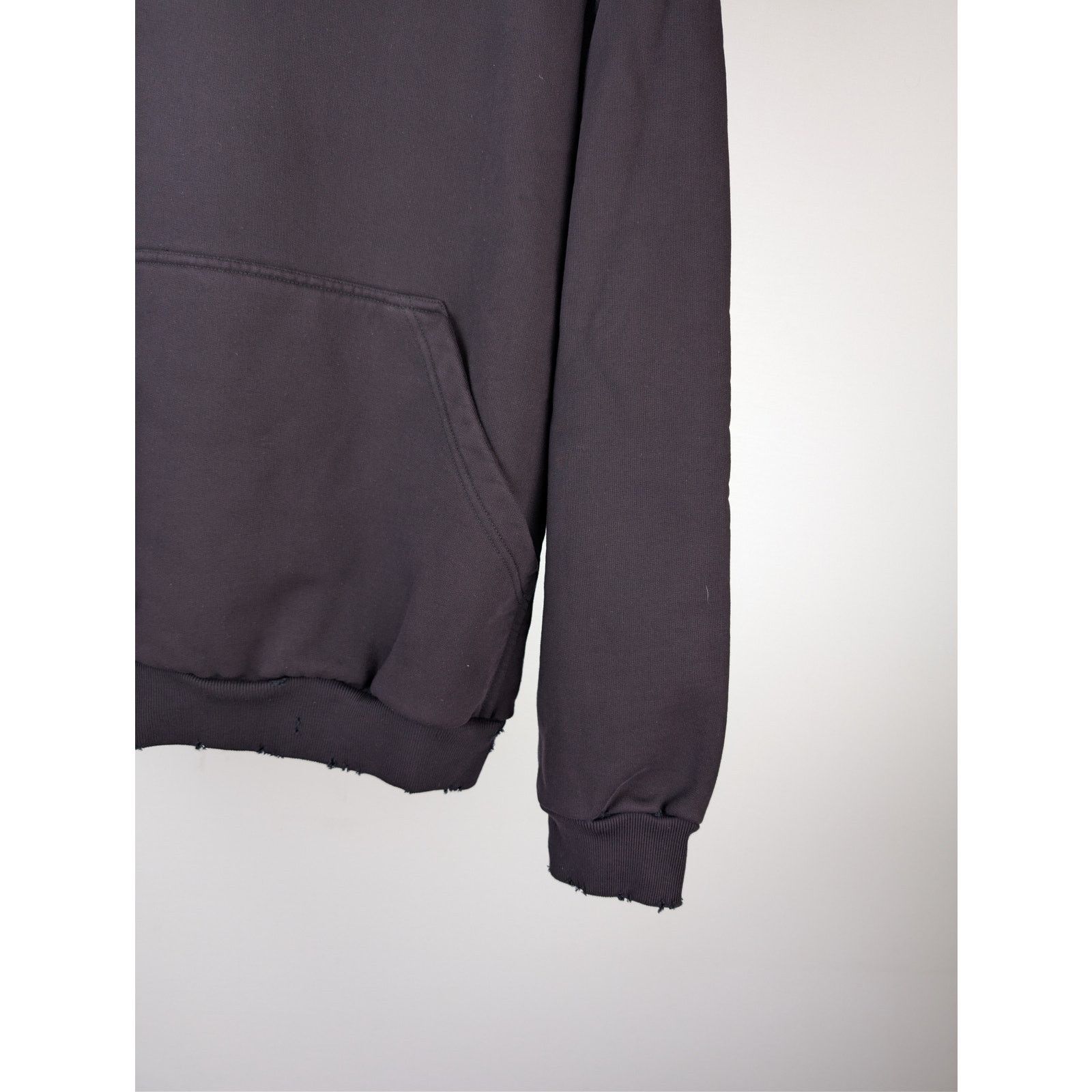 Balenciaga o1rshd1 Pierced Round Hoodie in Washed Black Size US M / EU 48-50 / 2 - 5 Thumbnail