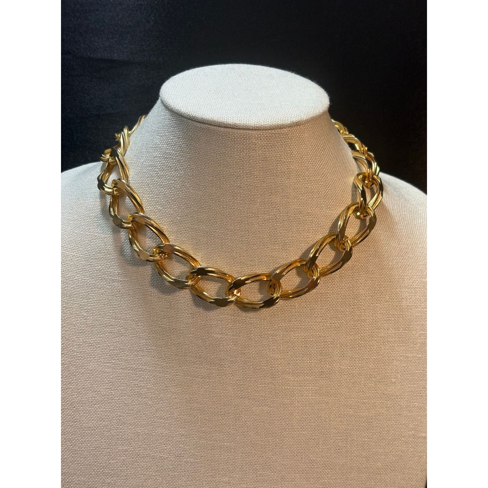 Other Vintage Gold Tone Oversized Link Chain Necklace 1980s 16" Size ONE SIZE - 1 Thumbnail