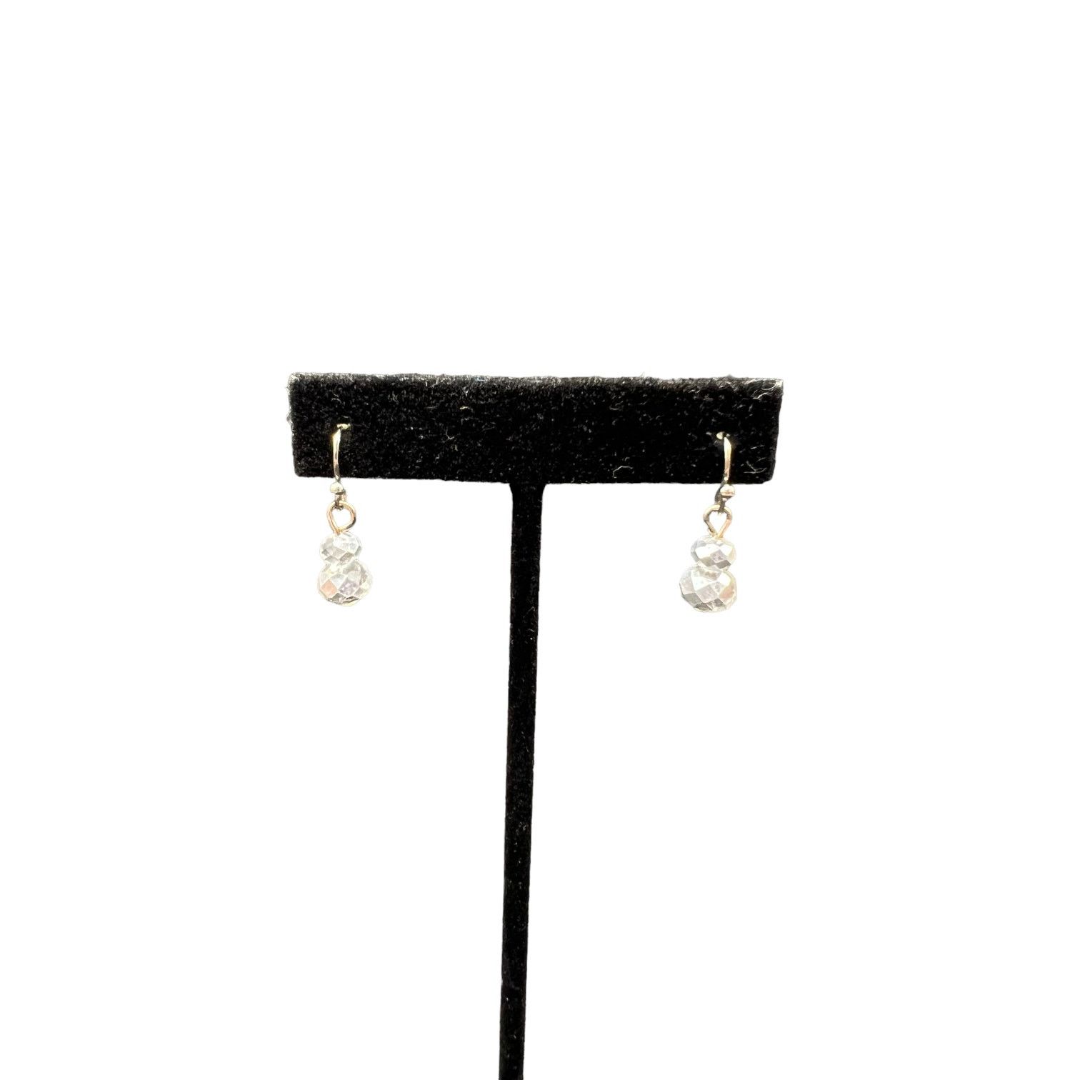 Other Elegant Silvery Clear and White Bead Dangle Earrings Size ONE SIZE - 1 Thumbnail
