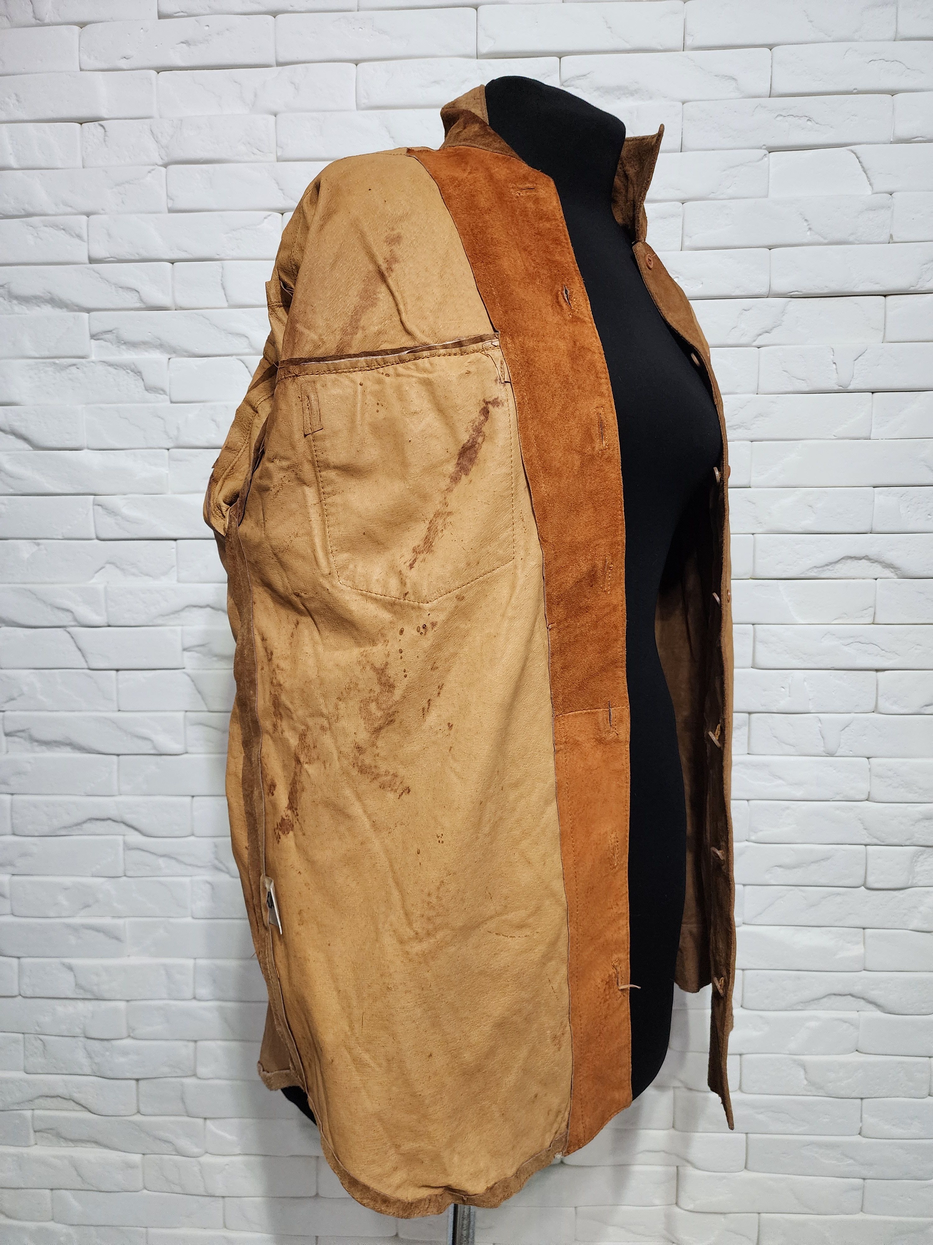 Genuine Leather Men's leather shirt with plastic buttons. Size US L / EU 52-54 / 3 - 8 Thumbnail
