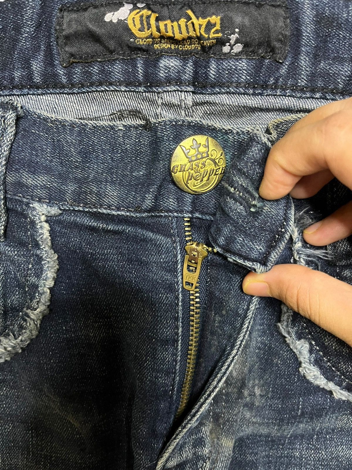 Japanese Brand × Seditionaries Vintage Japanese Brand Embellished Cross Patched Jeans Size US 33 - 3 Thumbnail
