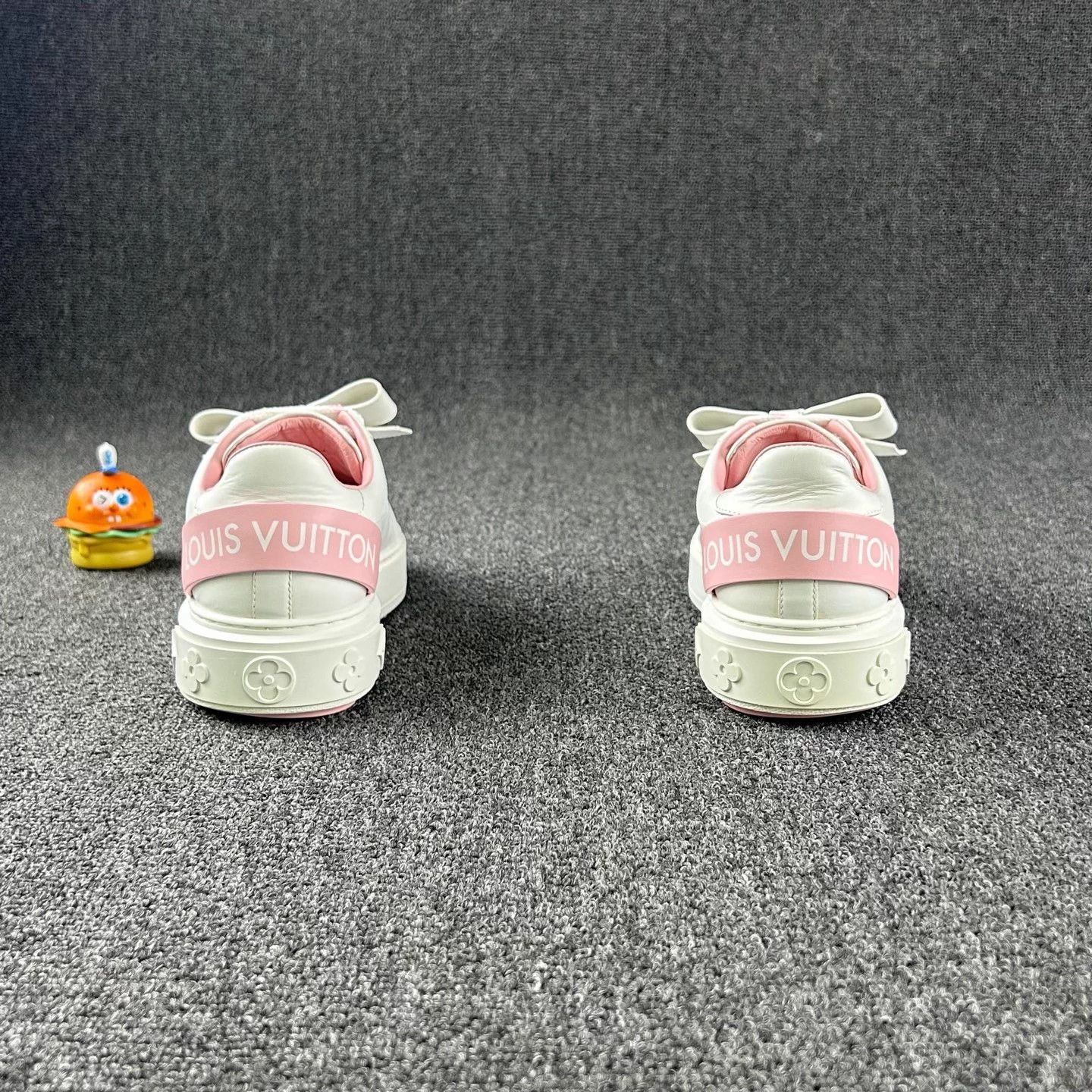 Louis Vuitton LV Pink & White Colorblock Bow Trainer Women's 36 Size US 5 / IT 35 - 5 Thumbnail