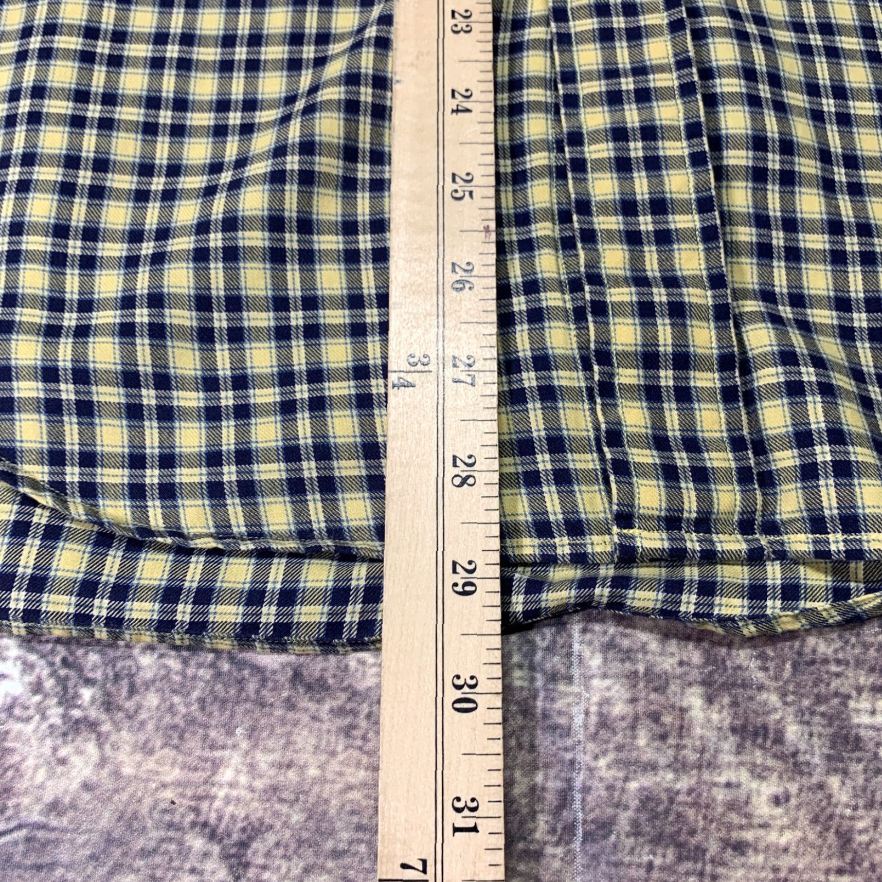 Nautica Nautica Button Down Long Sleeve Shirt Yellow Black Plaid Cotton Mens Size Large Size US L / EU 52-54 / 3 - 5 Thumbnail