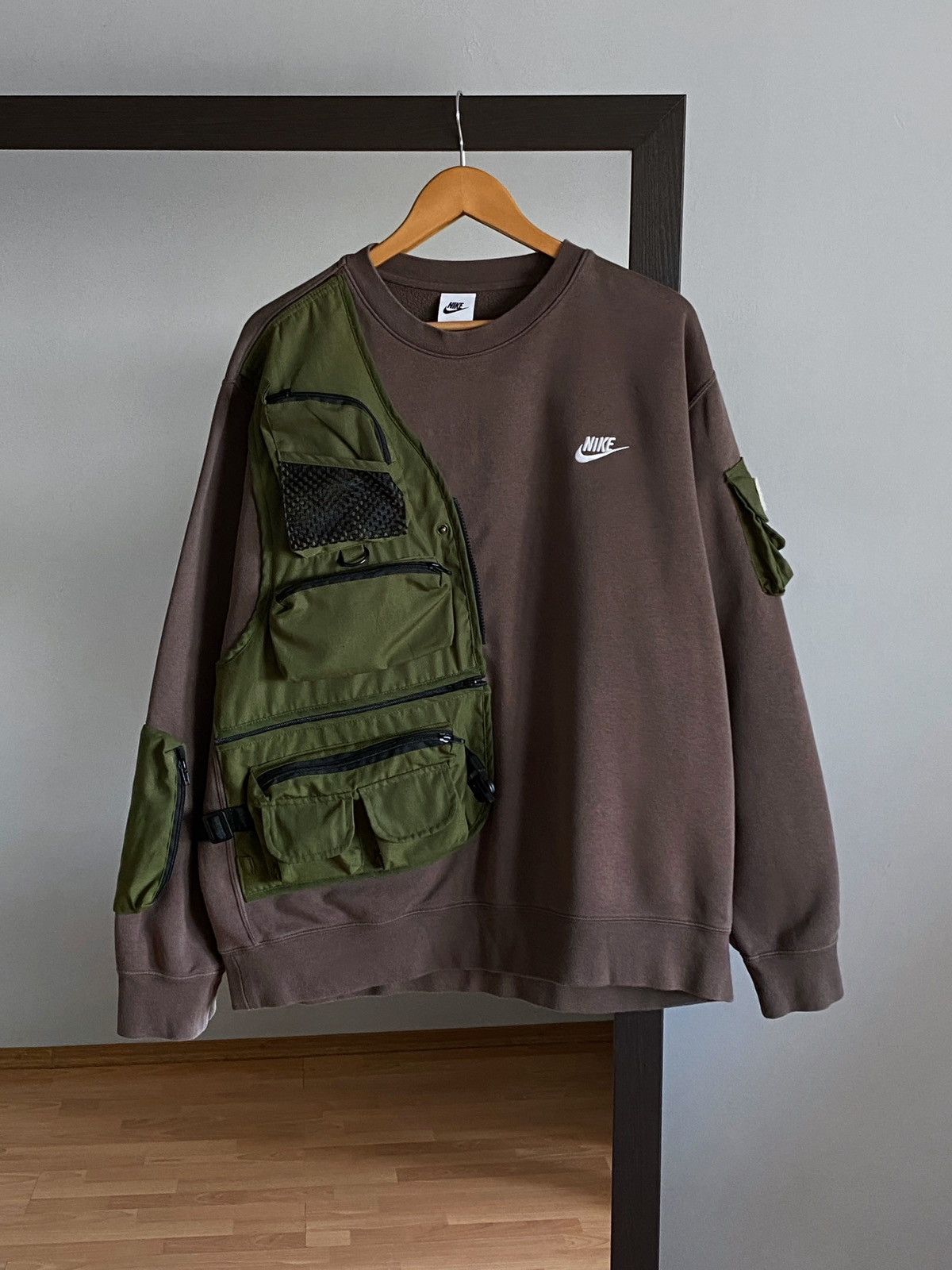 Nike Reworked west multipocket sweatshirt 🟤 Size US XL / EU 56 / 4 - 1 Thumbnail