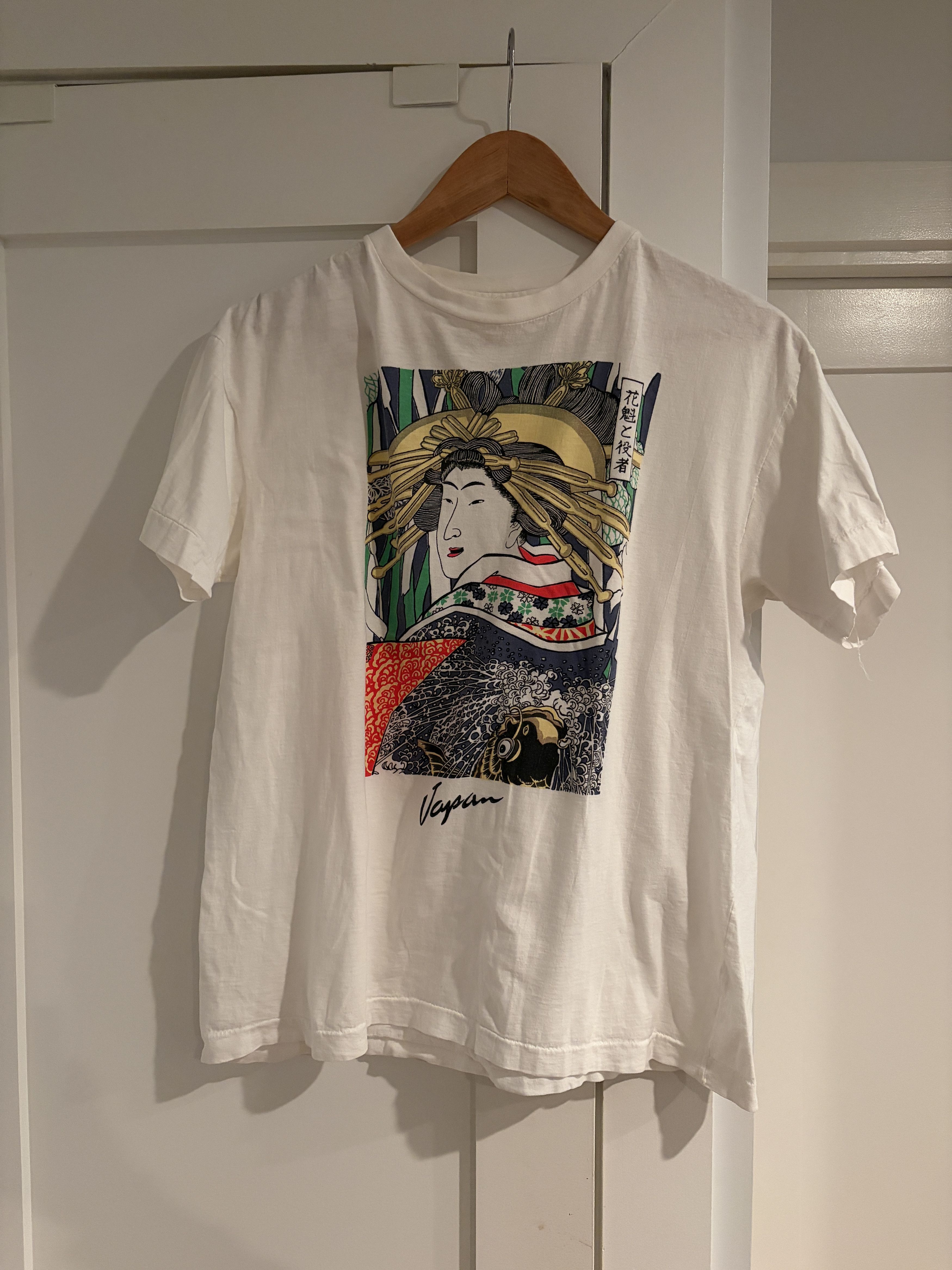 Vintage Vintage Japanese Art t-shirt Size US M / EU 48-50 / 2 - 1 Thumbnail
