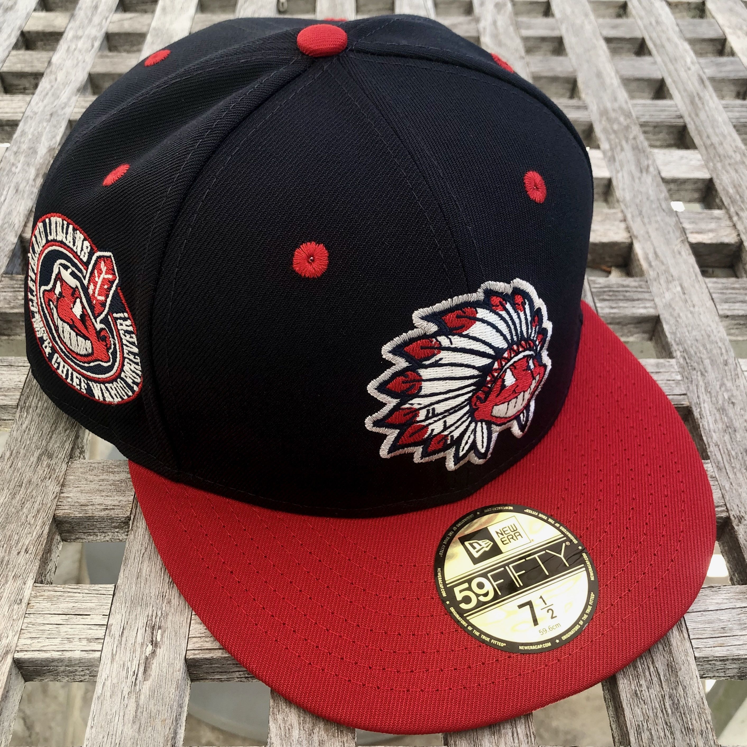 New Era Cleveland Indians Chief Wahoo Headdress 59FIFTY Hat 7 1/2 Size ONE SIZE - 1 Thumbnail