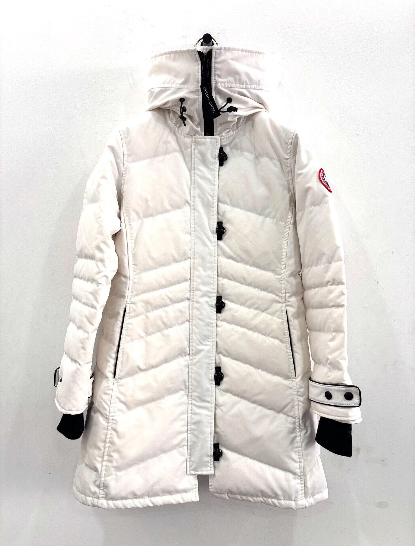 Canada Goose Canada Goose Lorette Parka Women's White Size S / US 4 / IT 40 - 1 Thumbnail