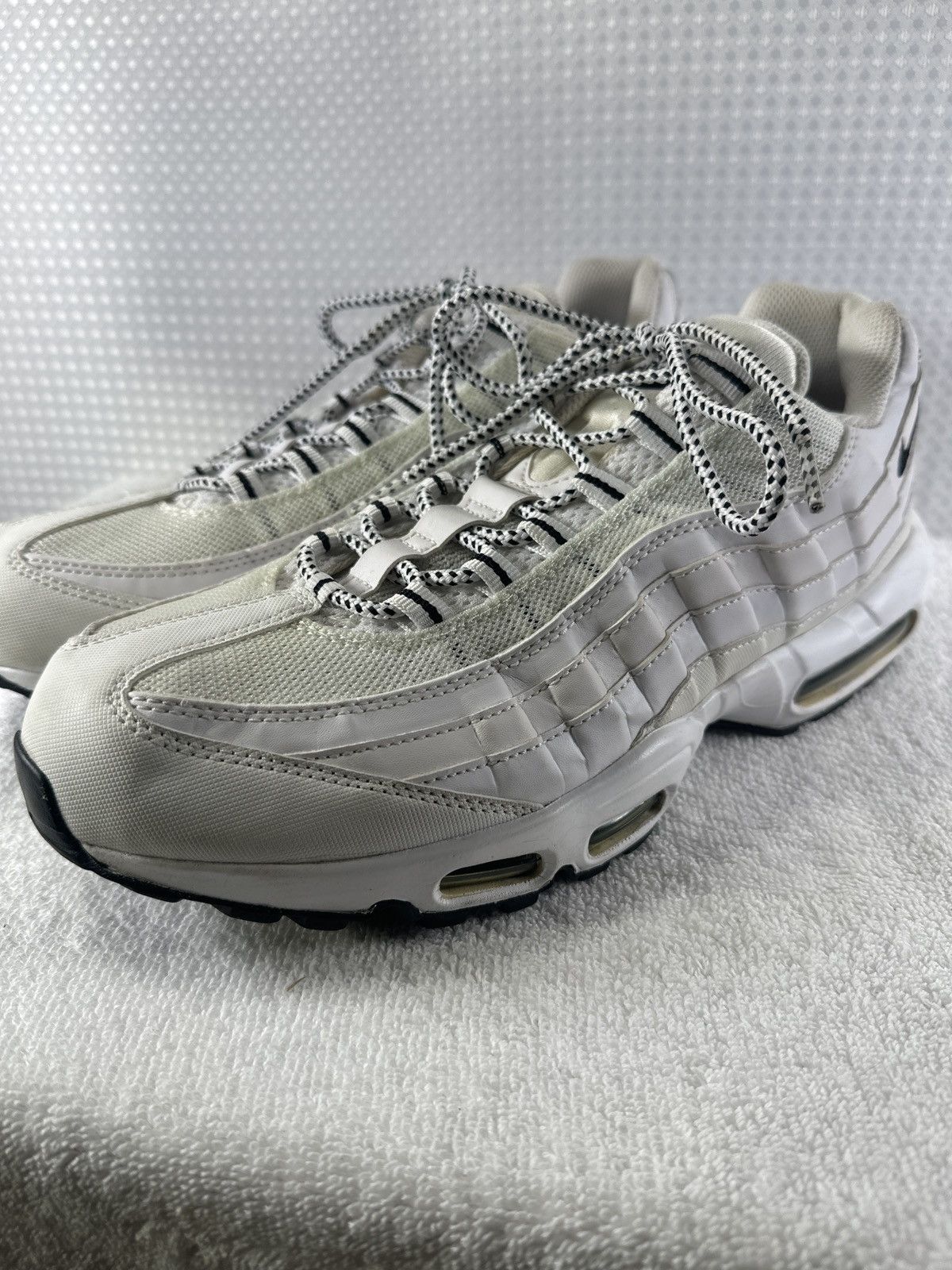 Nike Nike Air Max 95 White/White/Black Shoes Size US 12 / EU 45 - 1 Thumbnail