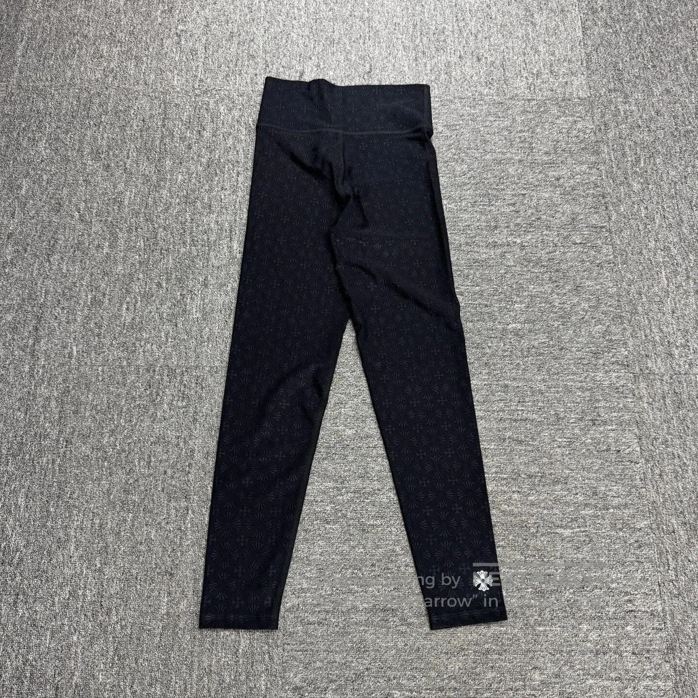 Chrome Hearts CHROME HEARTS sizes Yoga pants fully printed with cross-sha Size 26" / US 2 / IT 38 - 1 Thumbnail
