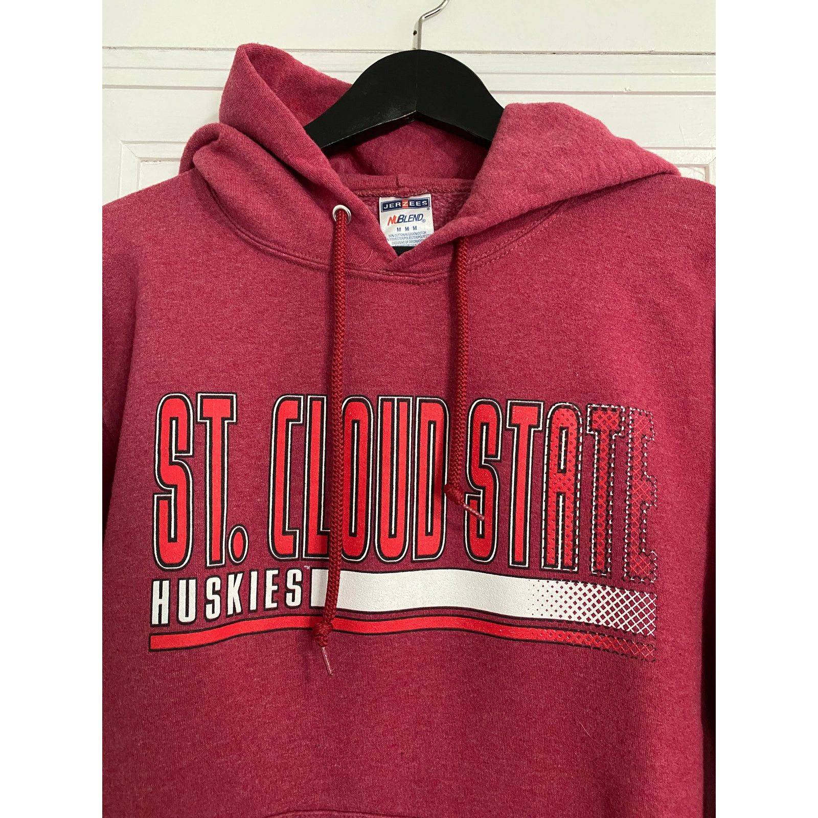 Jerzees St. Cloud State University Huskies Hoodie Sweatshirt Size M Size US M / EU 48-50 / 2 - 2 Thumbnail