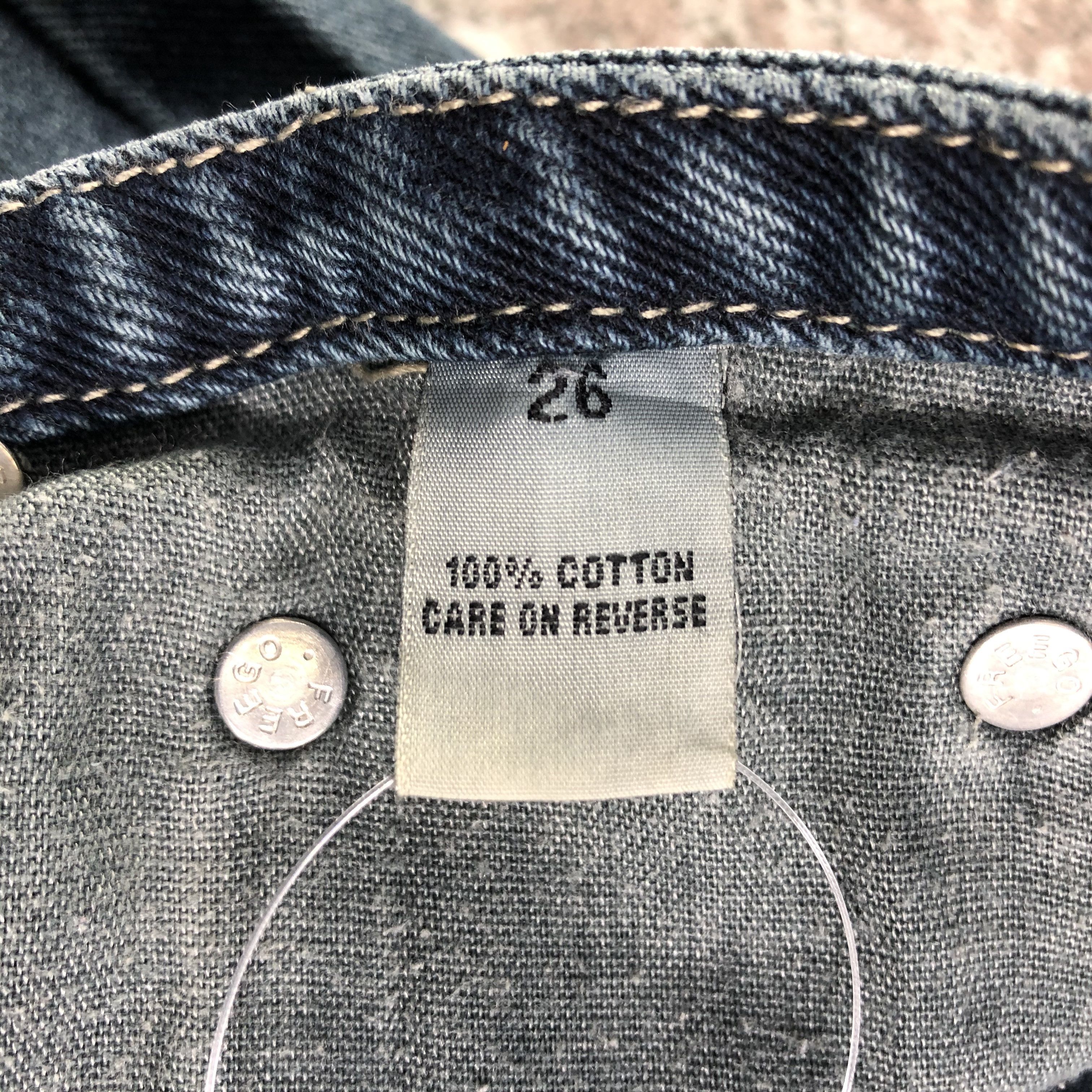 Japanese Brand Vintage Japanese Brand Flared Jeans KJ2044 Size 26" / US 2 / IT 38 - 7 Thumbnail
